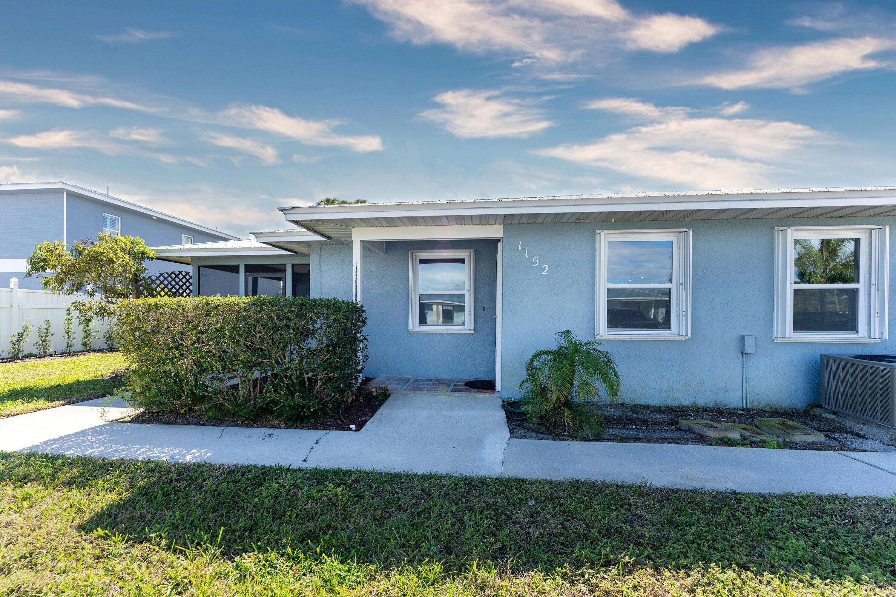 Jensen Beach, FL 34957,1152 NE Coy Senda