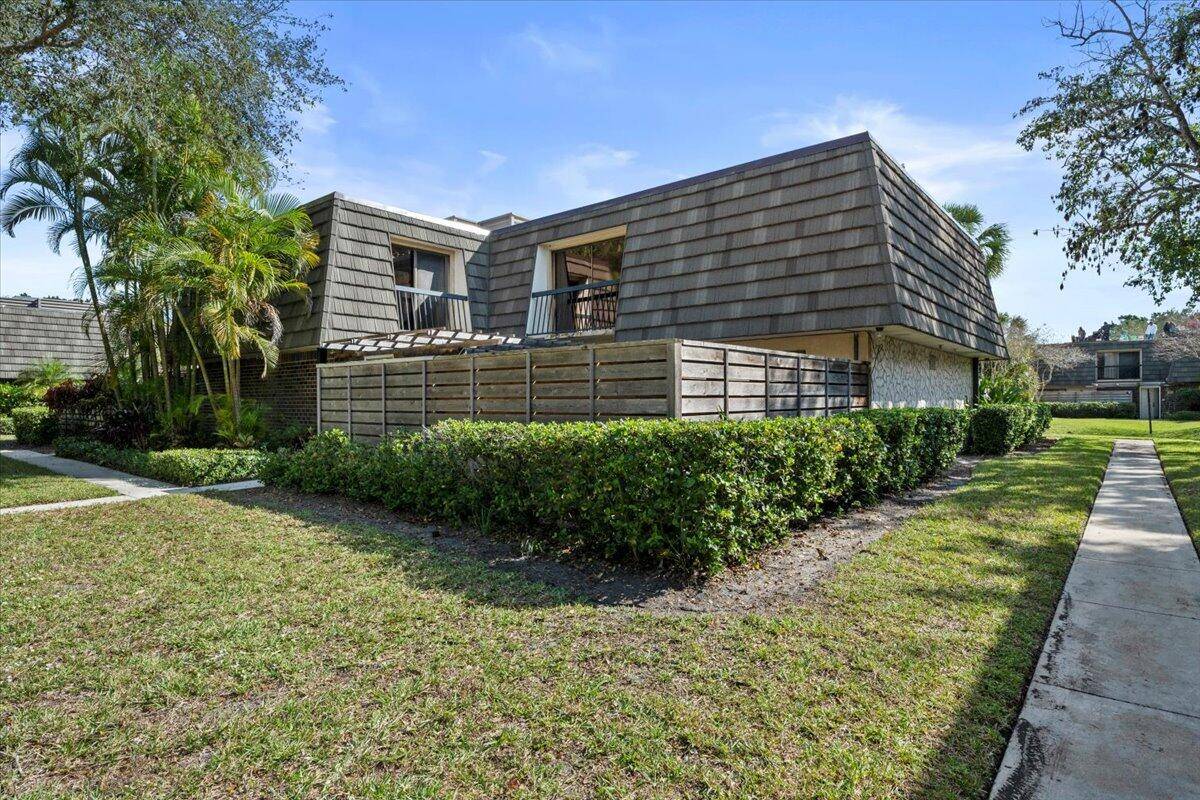 Palm Beach Gardens, FL 33418,625 6th Terrace TER