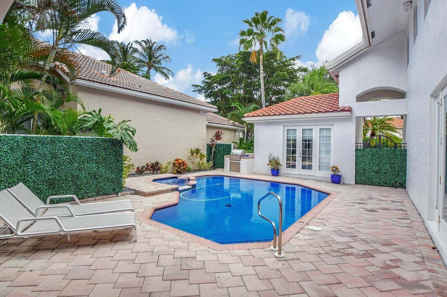 Boca Raton, FL 33433,7071 Mallorca CRES