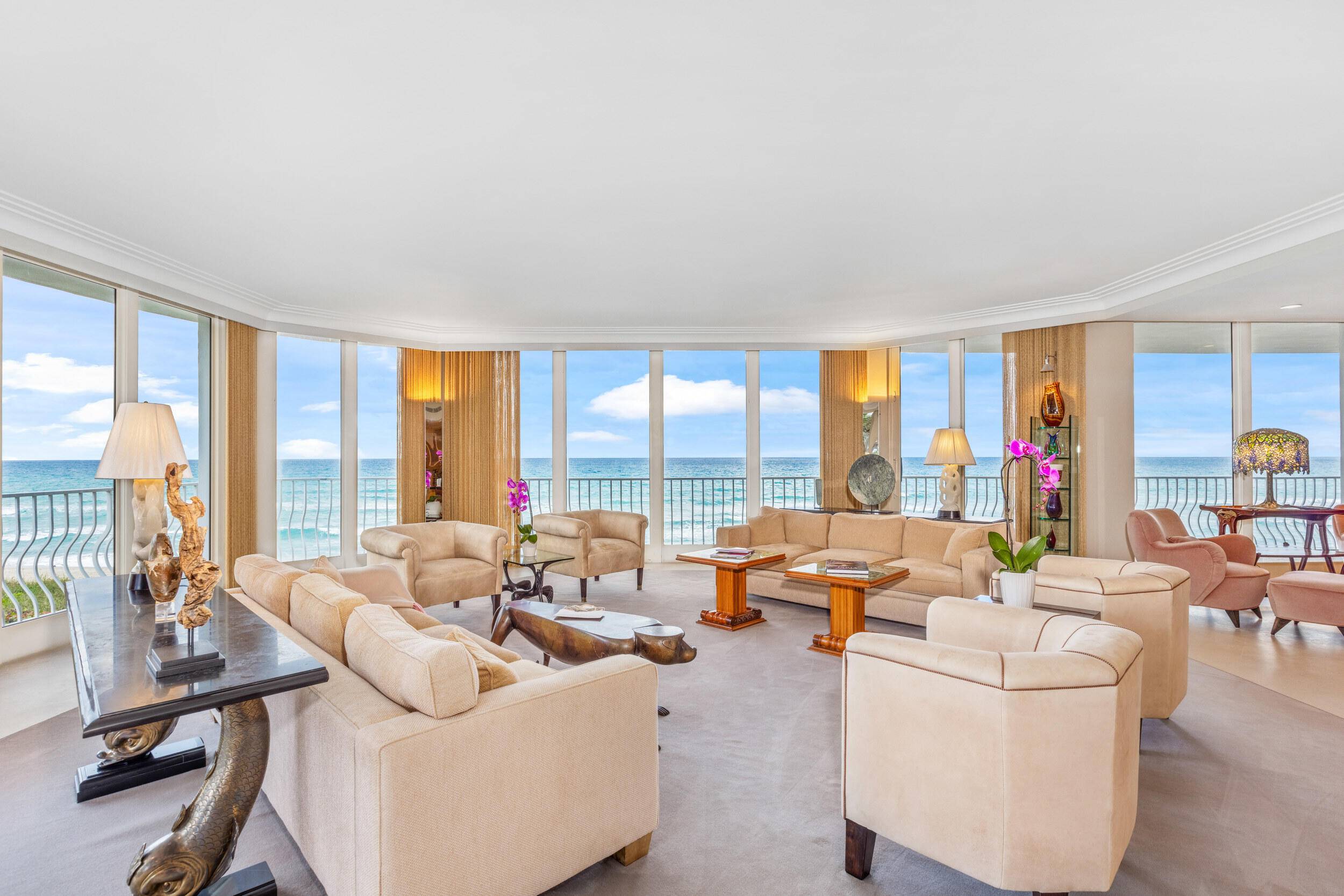 Palm Beach, FL 33480,2000 S Ocean BLVD 201n