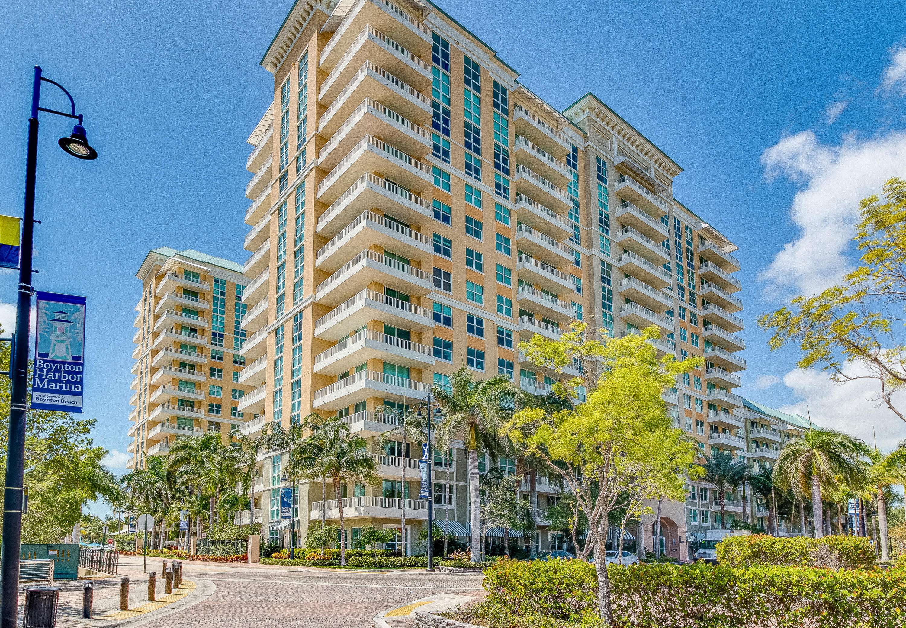 Boynton Beach, FL 33435,700 E Boynton Beach BLVD 1001