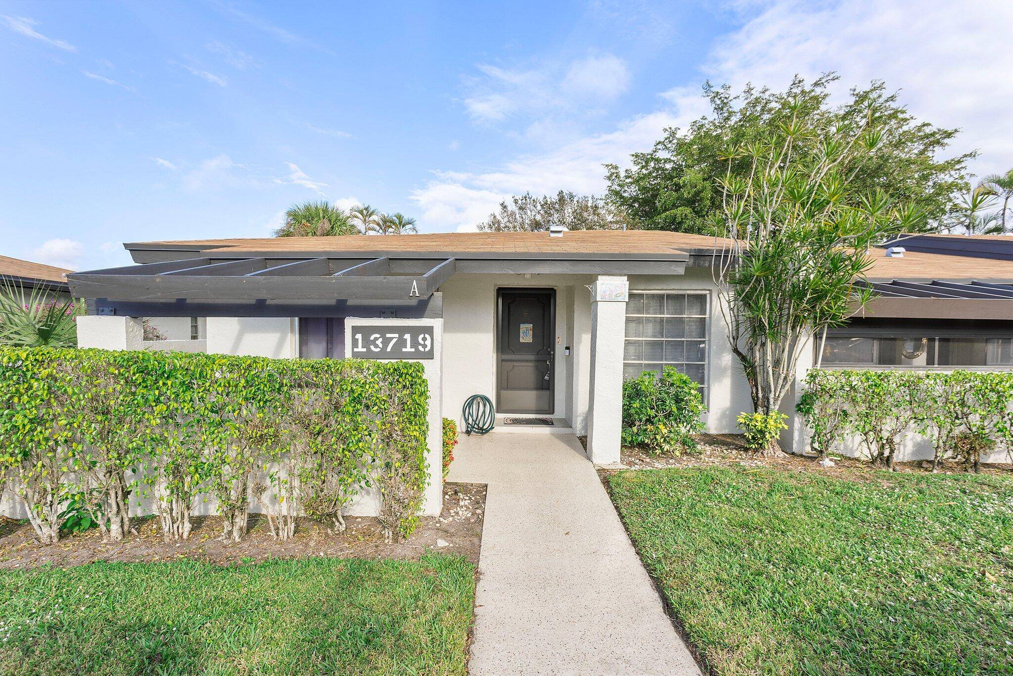 Delray Beach, FL 33484,13719 Date Palm CT A