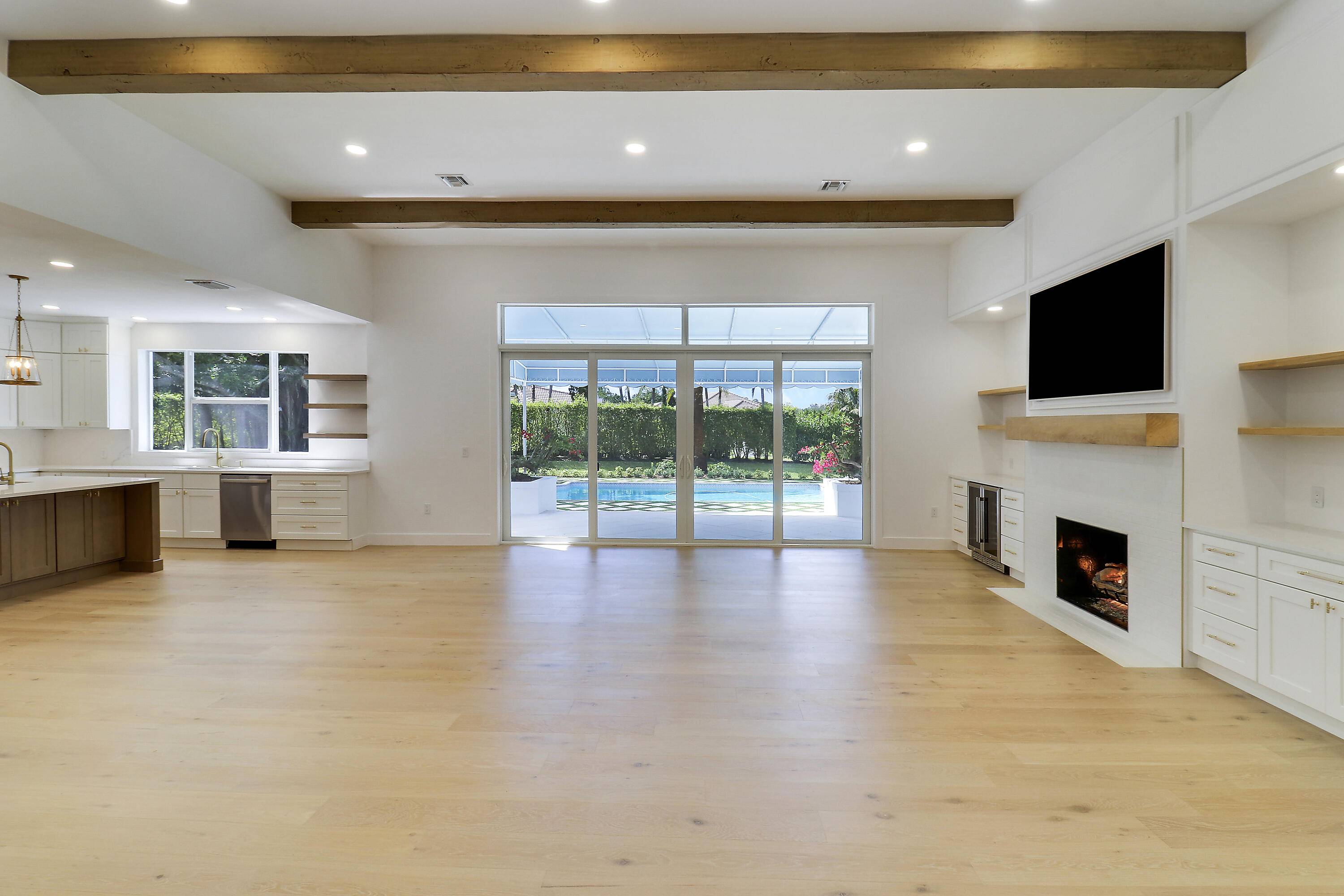 Tequesta, FL 33469,18397 SE Heritage DR