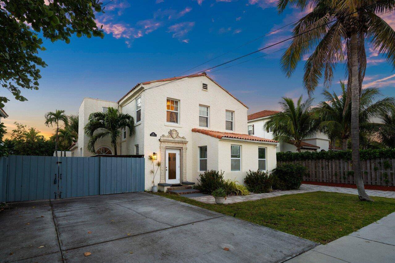 Delray Beach, FL 33444,910 NE 2nd AVE