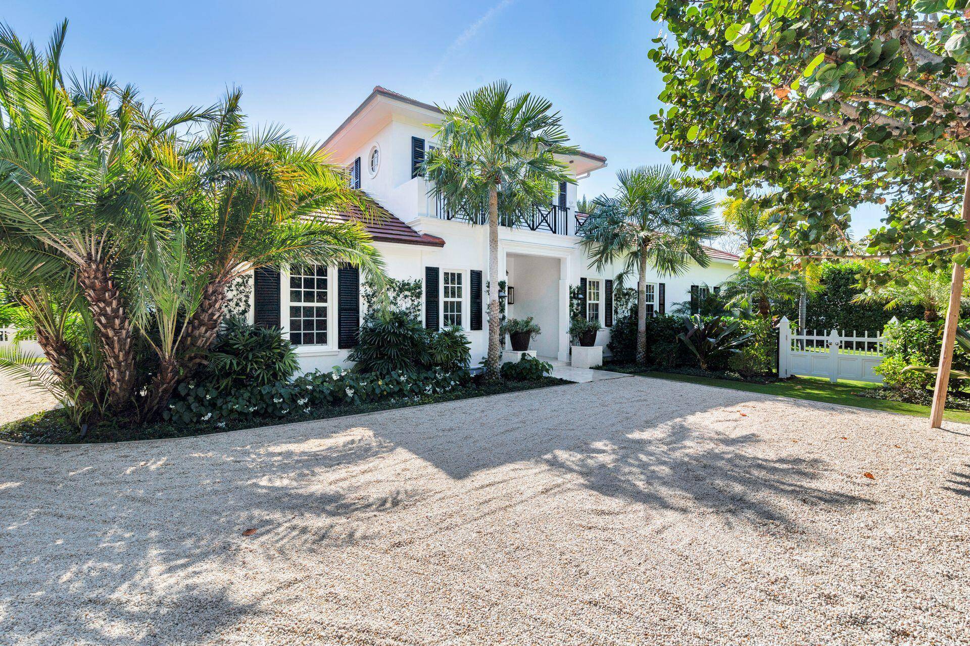 Palm Beach, FL 33480,130 Algoma RD