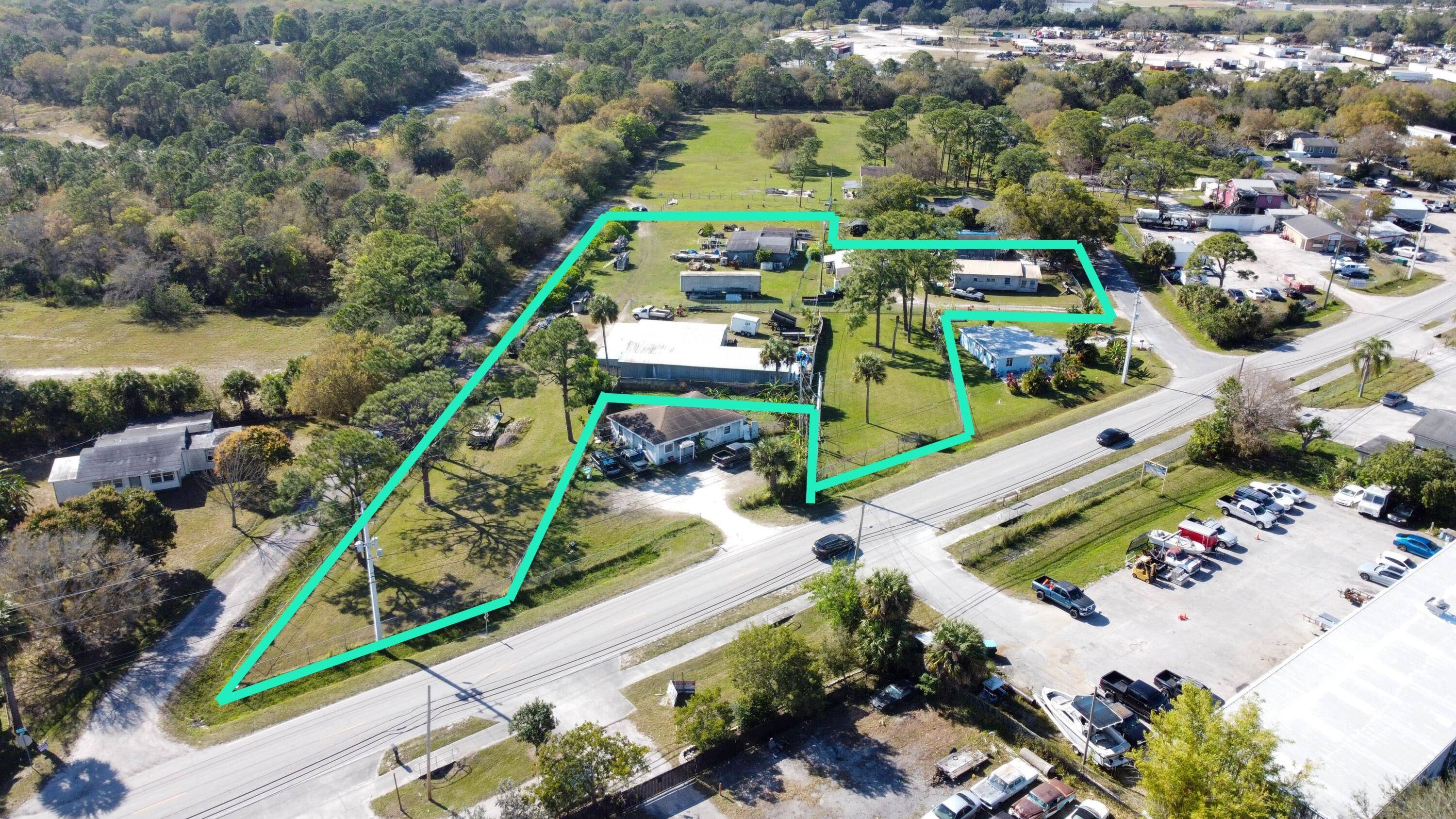 Fort Pierce, FL 34947,1009 Angle RD