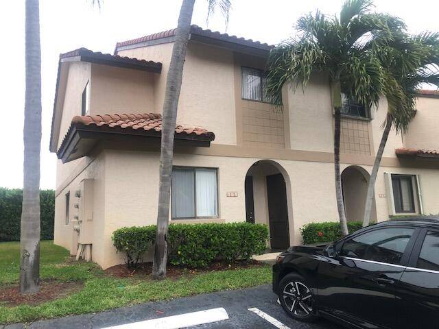 Boca Raton, FL 33433,22065 Las Brisas CIR 401