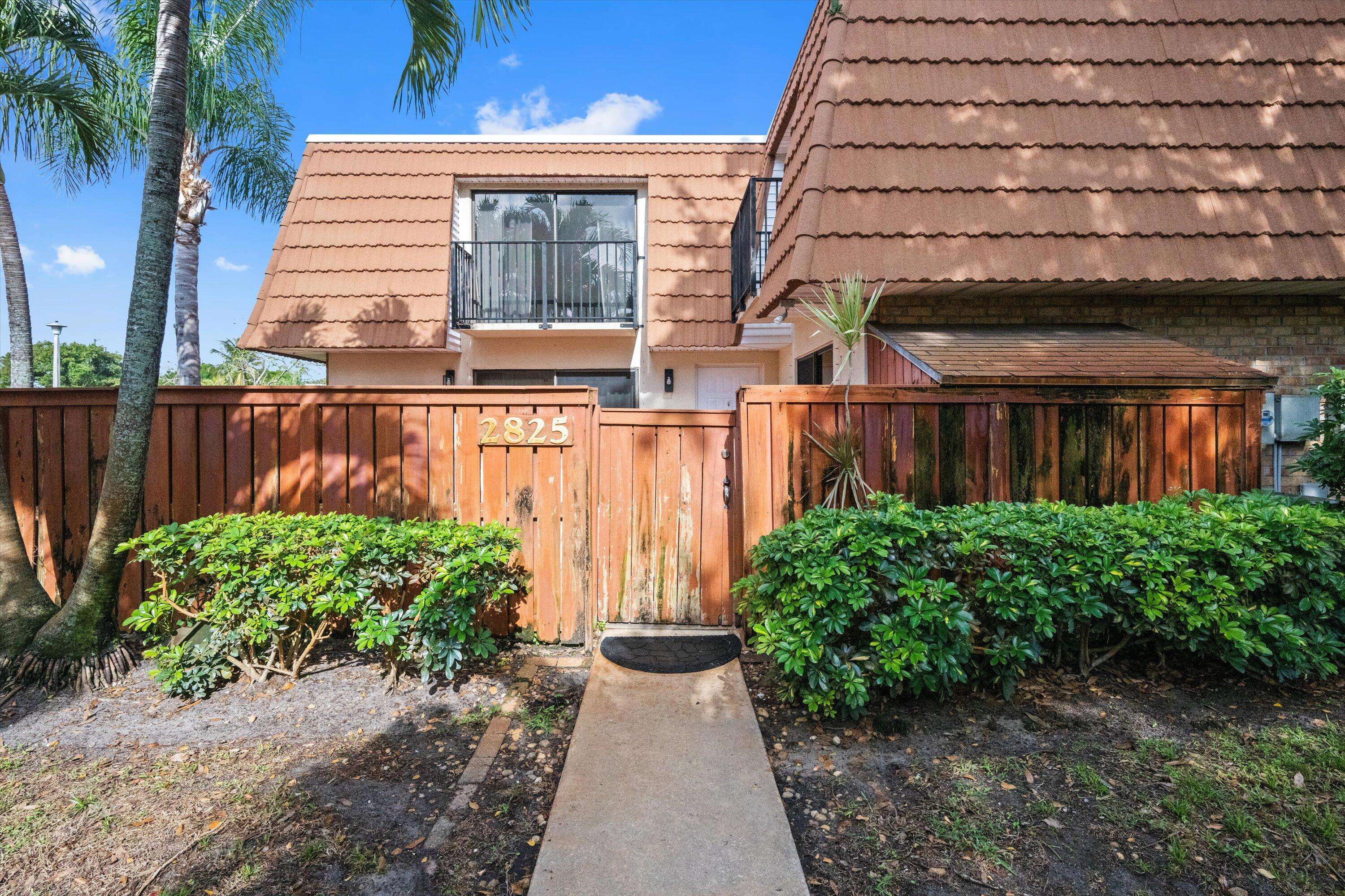 Deerfield Beach, FL 33442,2825 SW N 11th PL