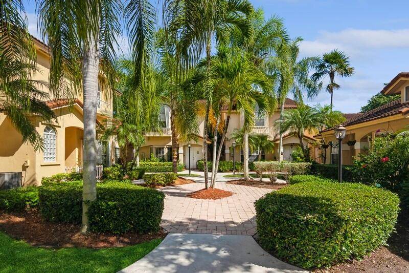 Cutler Bay, FL 33189,21545 SW 87 CT