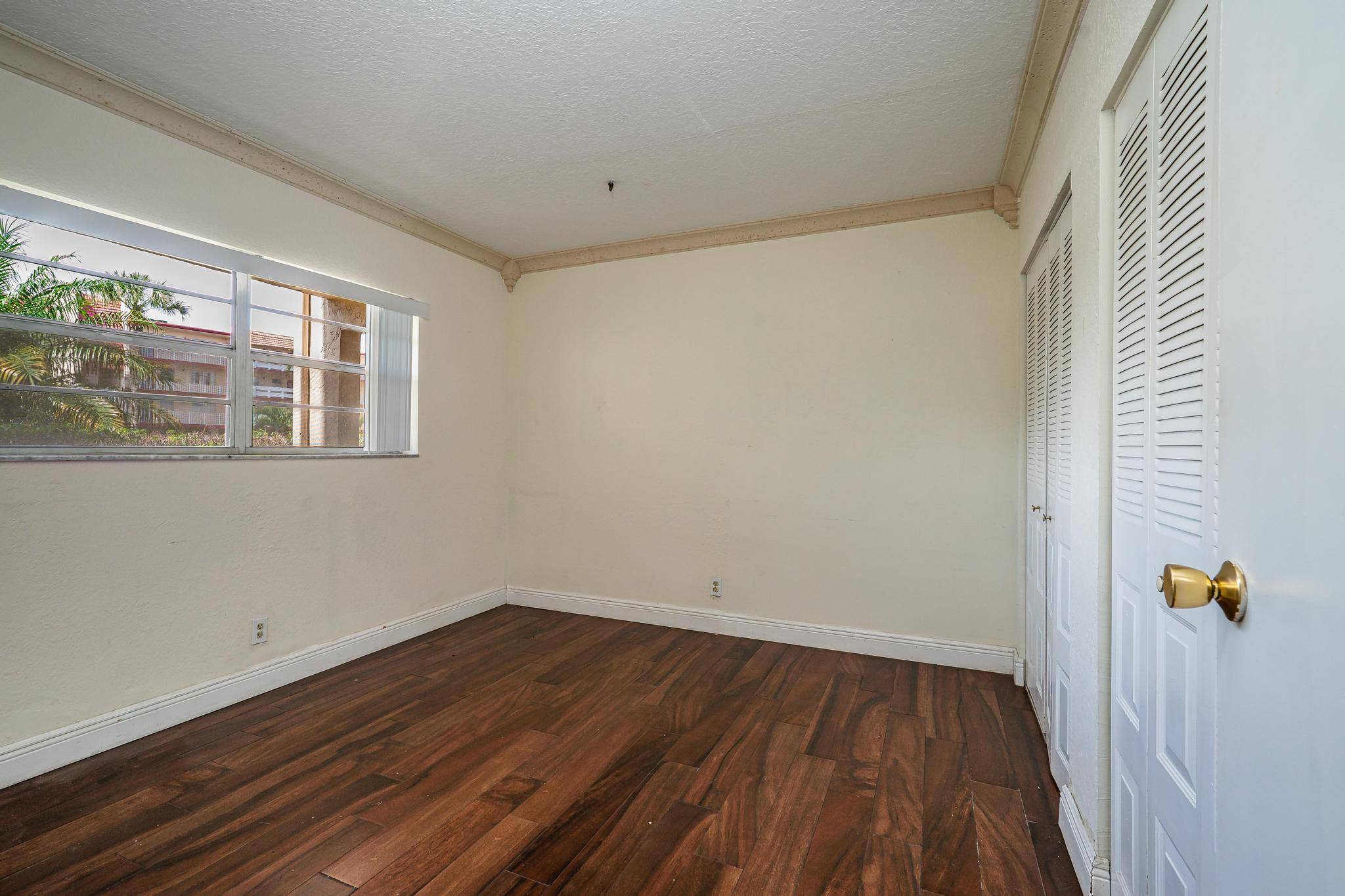 Margate, FL 33063,1010 Country Club DR 108