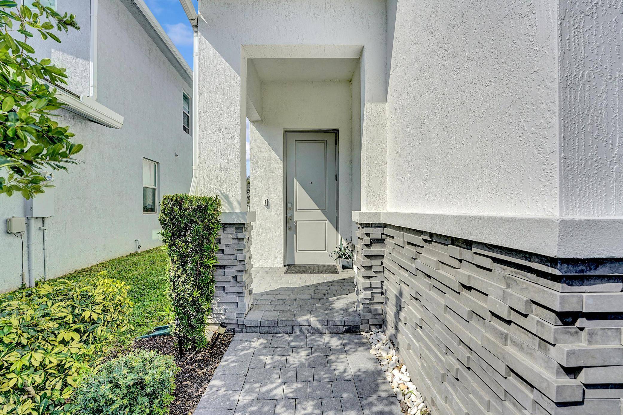 Deerfield Beach, FL 33064,4061 Pelicano WAY