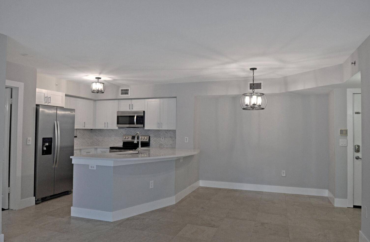 Boca Raton, FL 33496,3237 Clint Moore RD 103