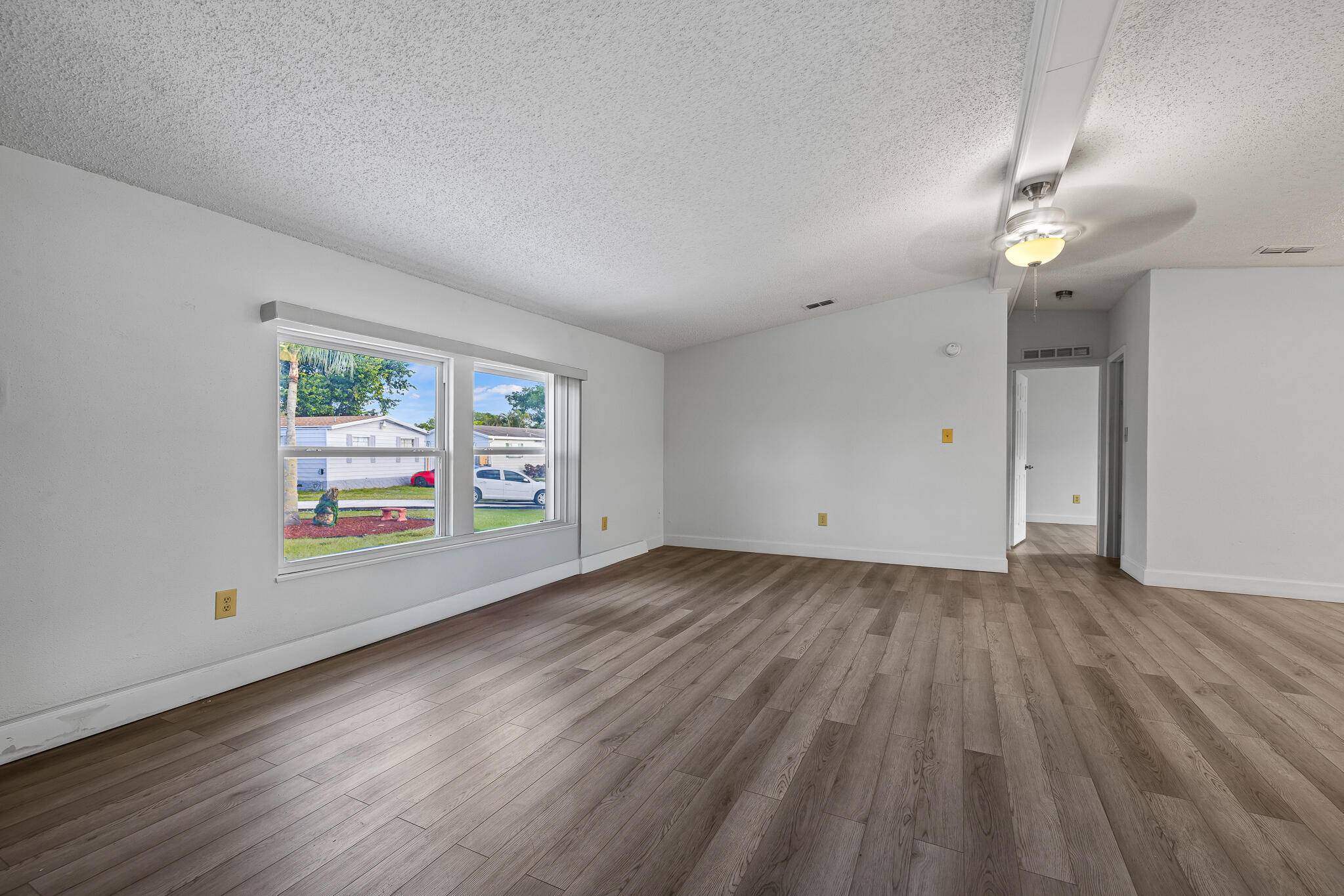 Boca Raton, FL 33428,11831 Bay PL