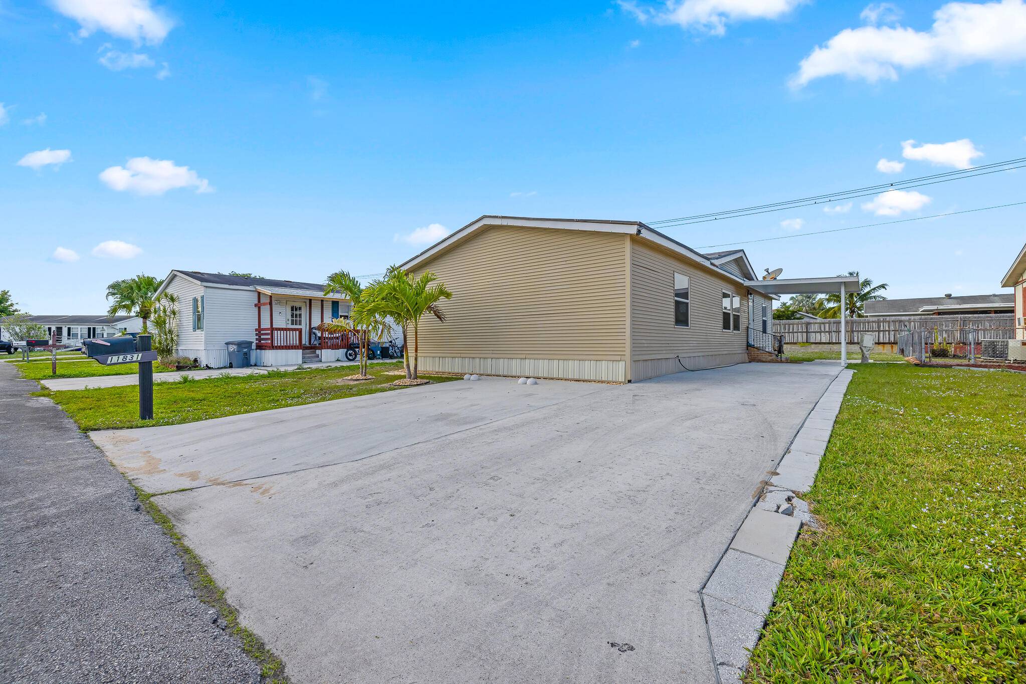 Boca Raton, FL 33428,11831 Bay PL