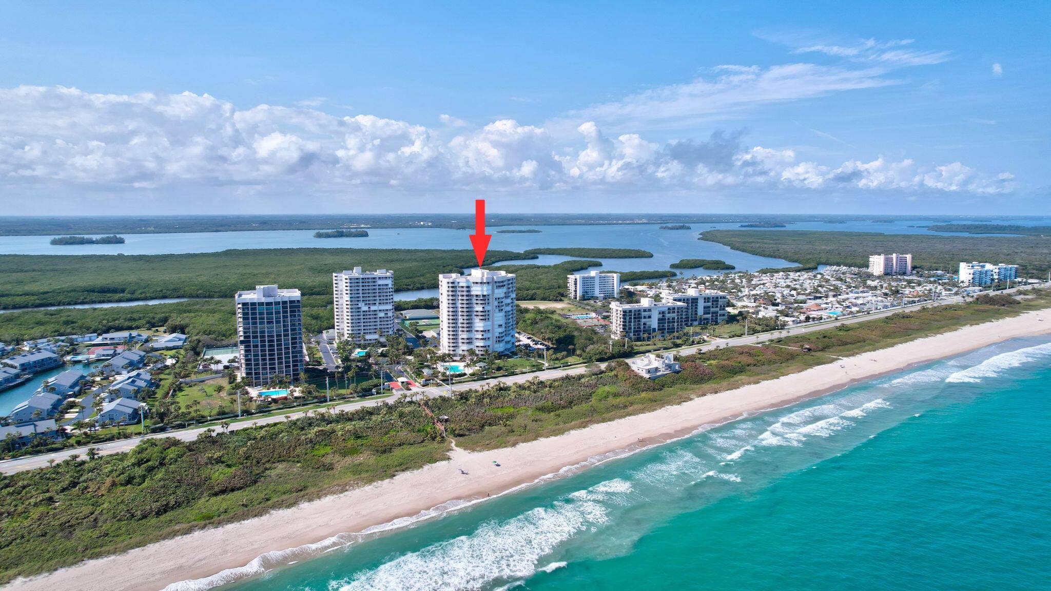 Hutchinson Island, FL 34949,5051 N Highway A1a Ph 2-3