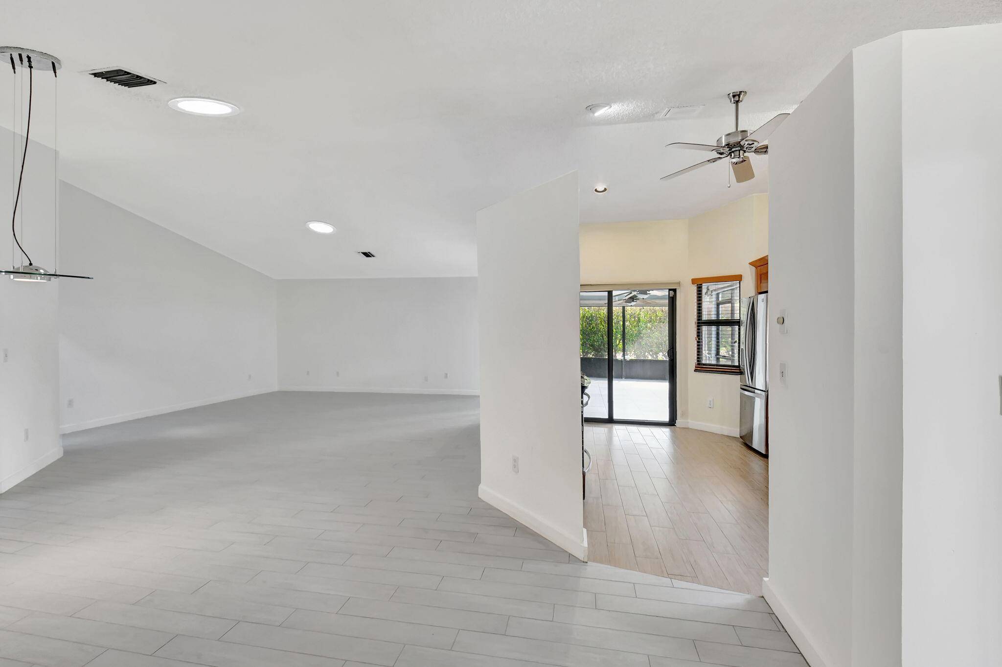 Delray Beach, FL 33445,1205 NW 25th LN