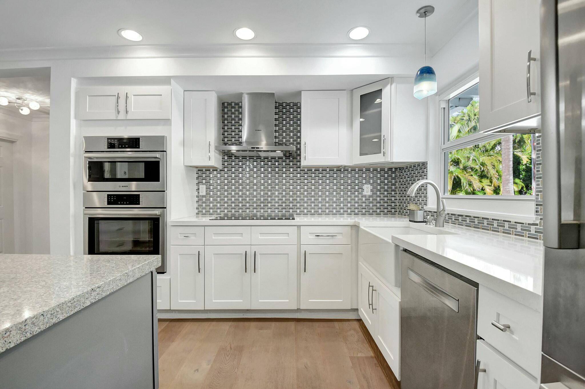 Delray Beach, FL 33444,715 Sunshine DR