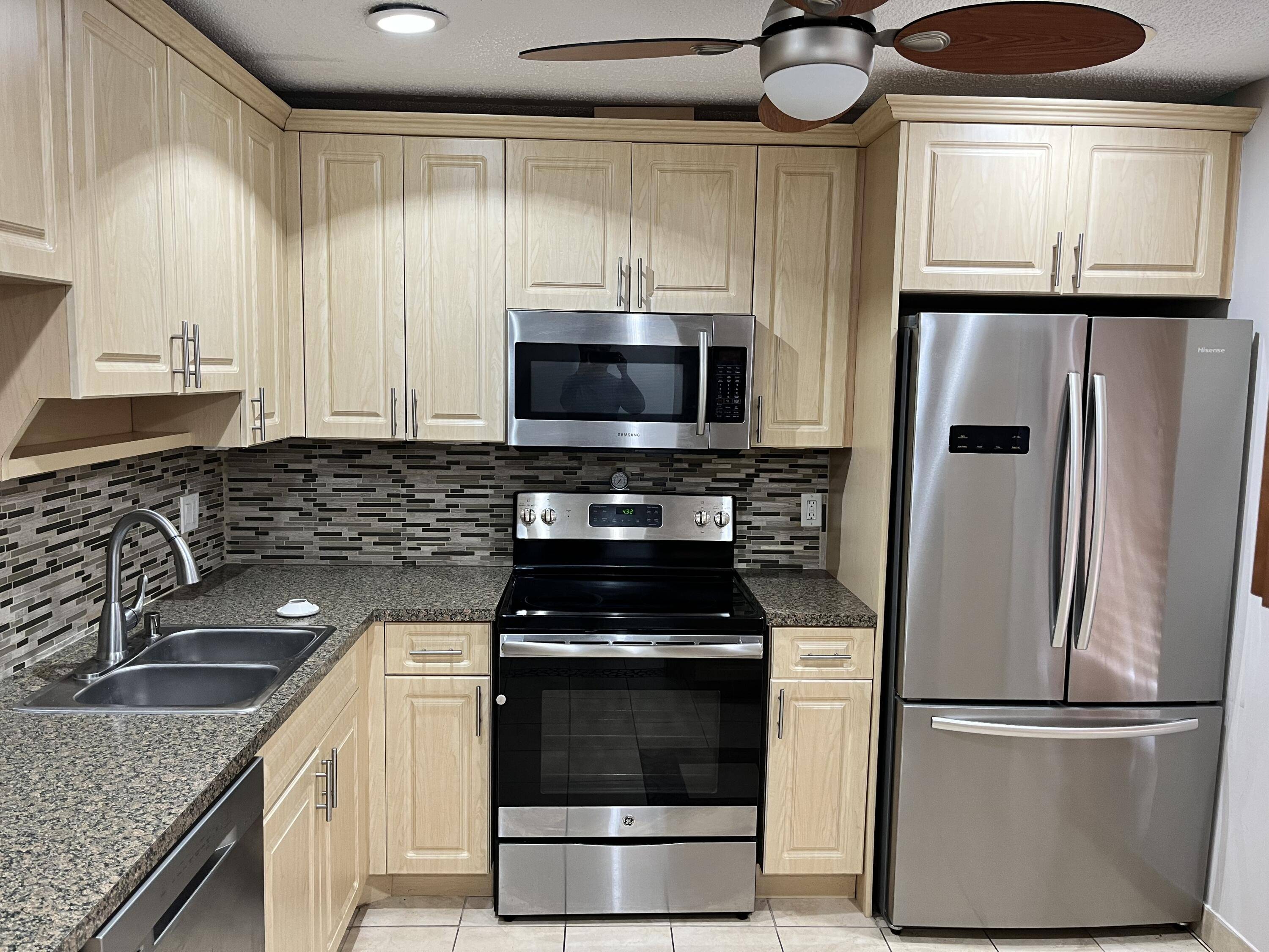 Greenacres, FL 33467,638 Marlboro