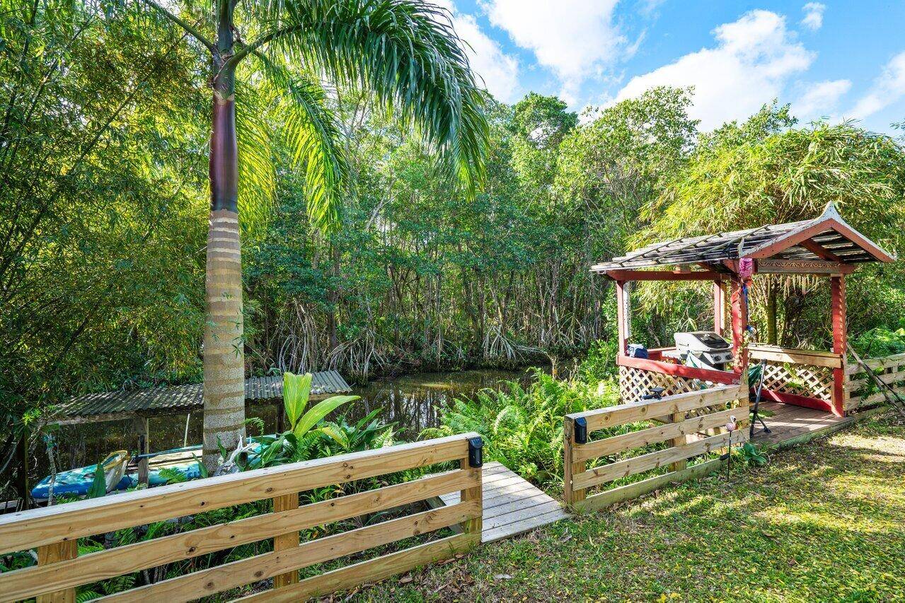 Jupiter, FL 33458,1206 Mohican BLVD