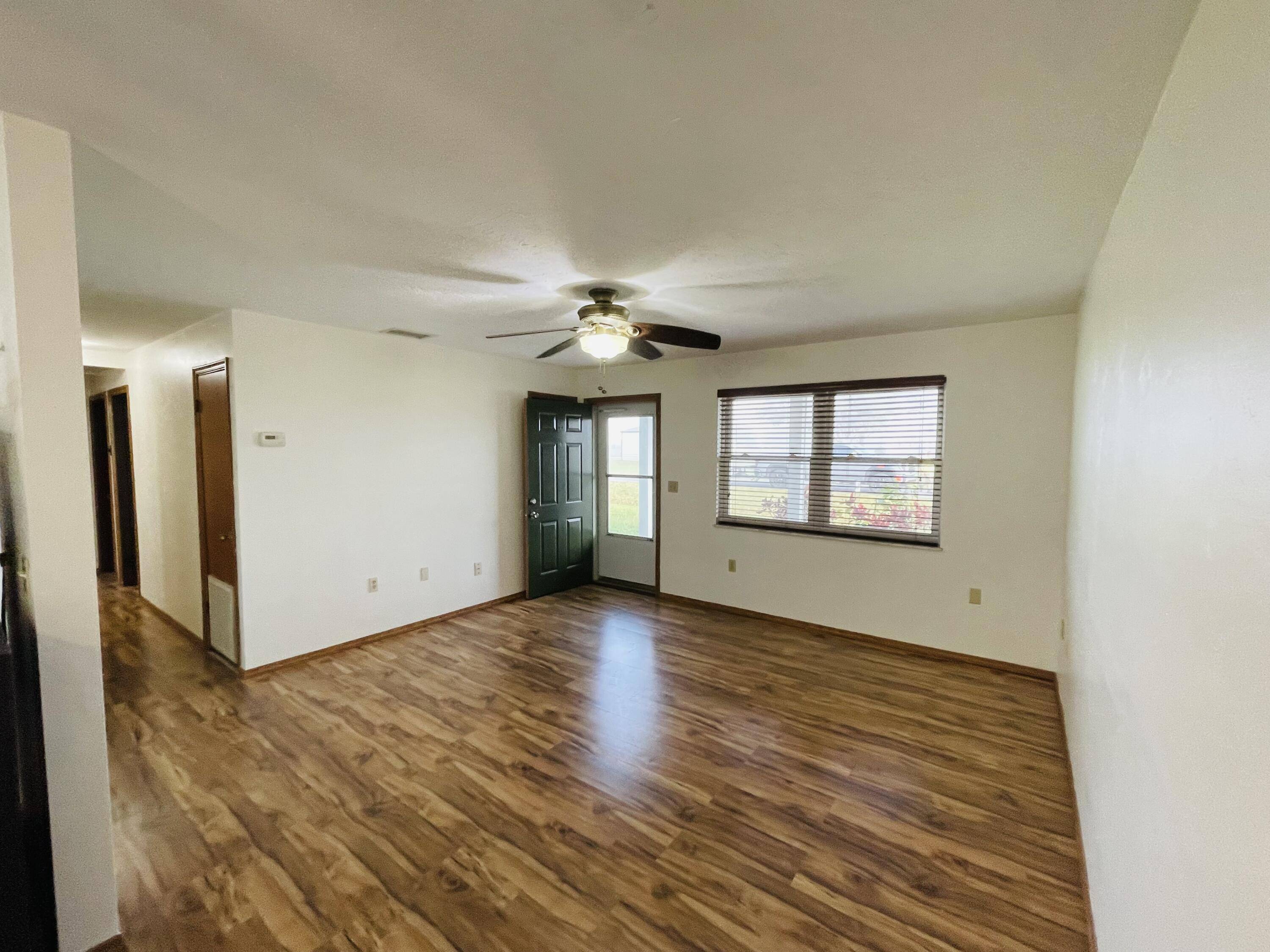 Okeechobee, FL 34972,788 NW 22nd LN