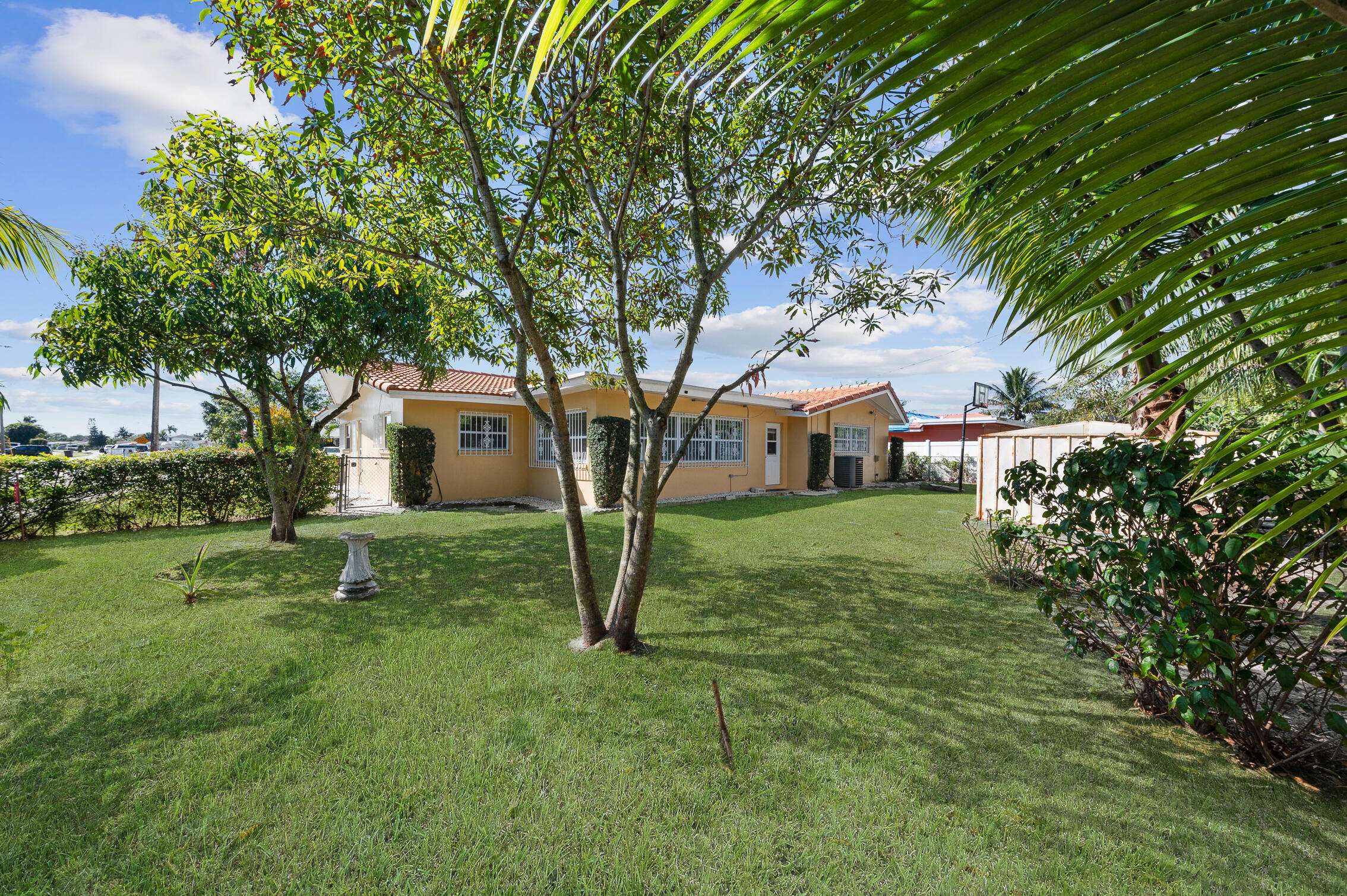 West Palm Beach, FL 33401,1501 11th ST