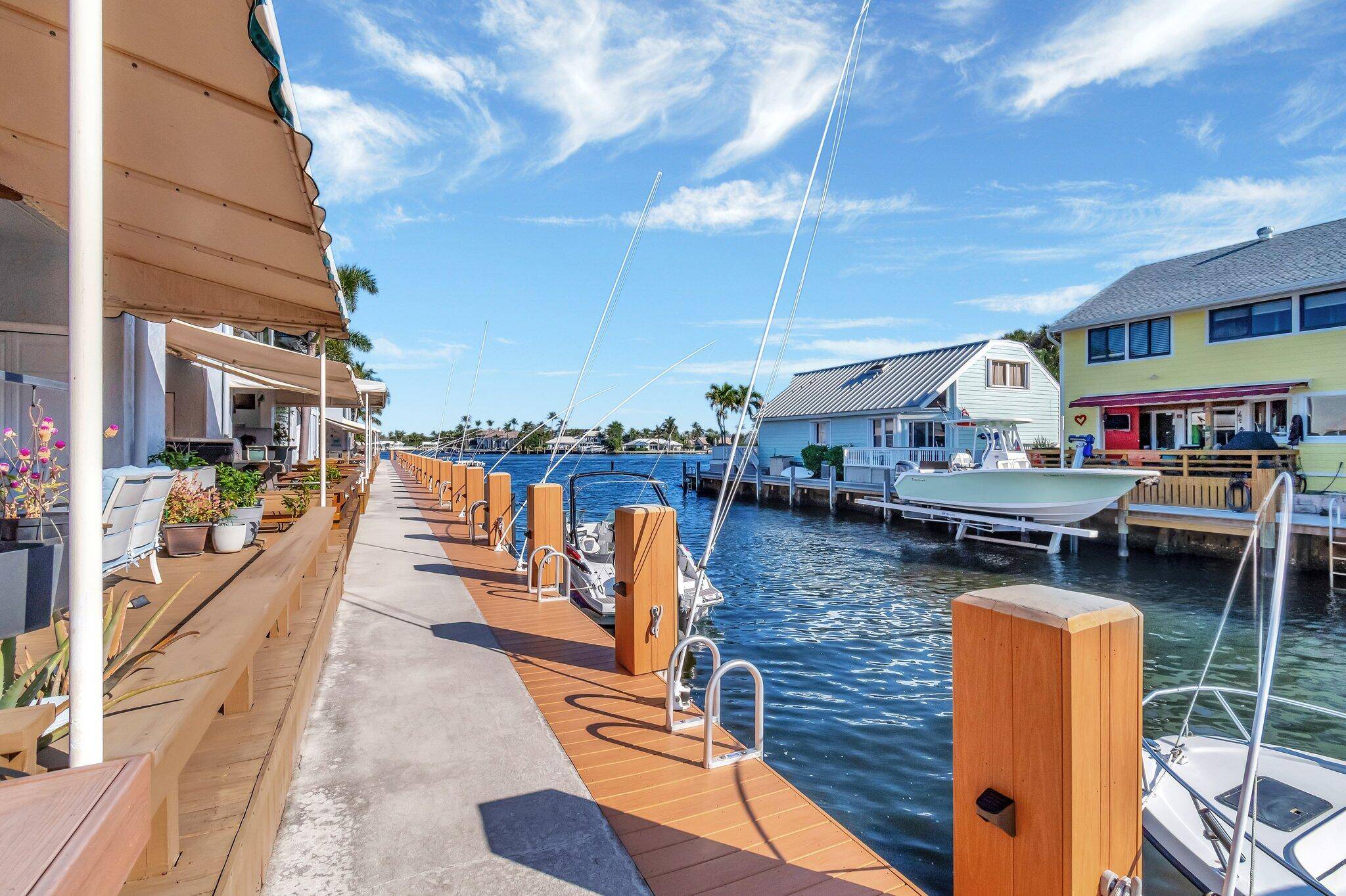 Boynton Beach, FL 33435,732 NE 12th TER 6