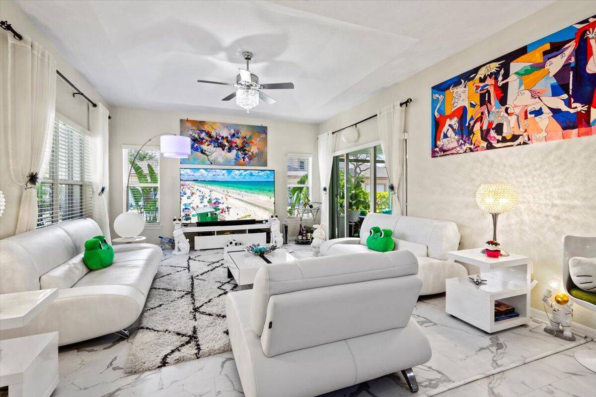 Fort Pierce, FL 34982,1841 E Sanderling LN A1
