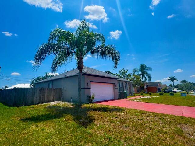 Port Saint Lucie, FL 34953,792 SW Nichols TER