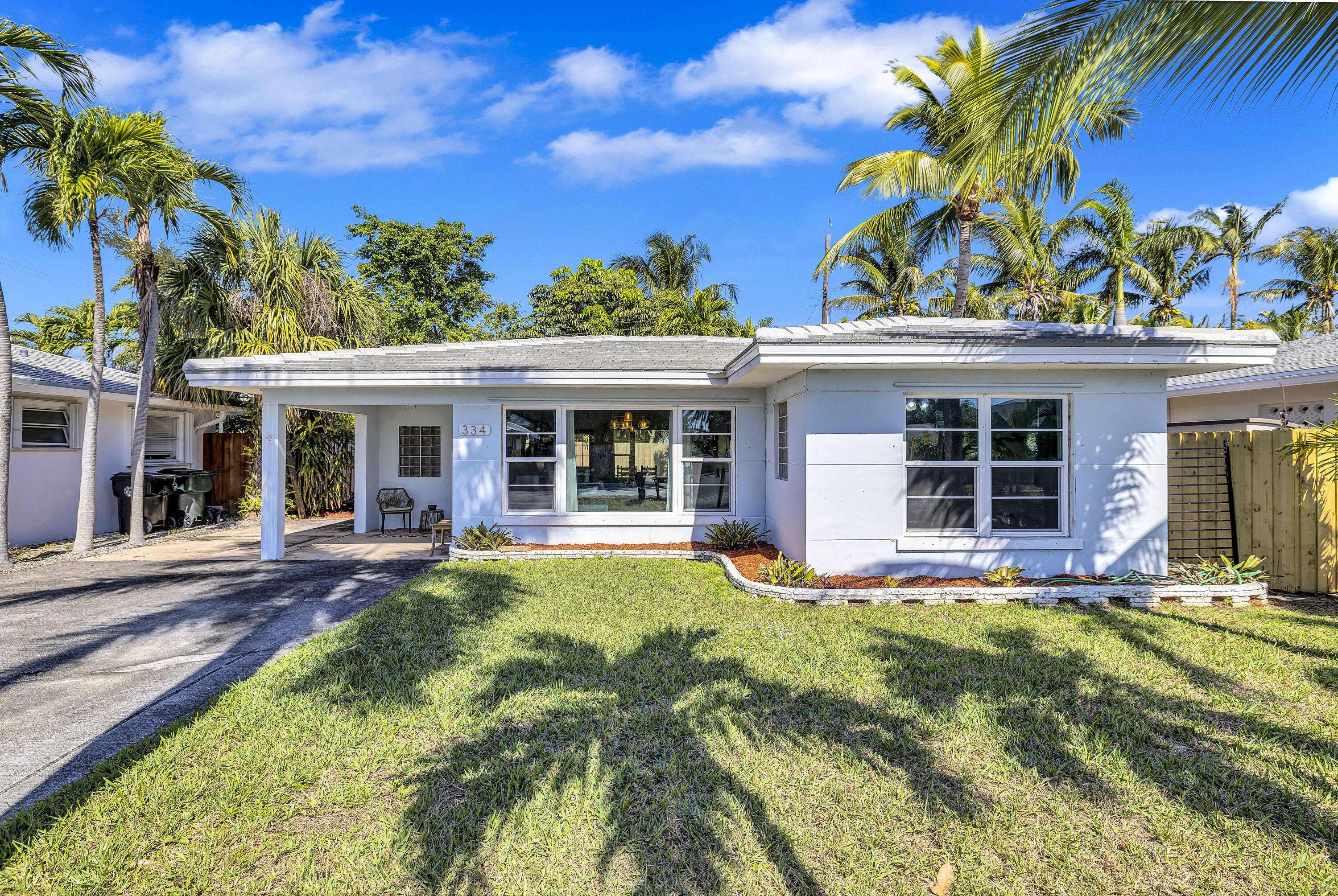 Lake Worth Beach, FL 33460,334 Wellesley DR