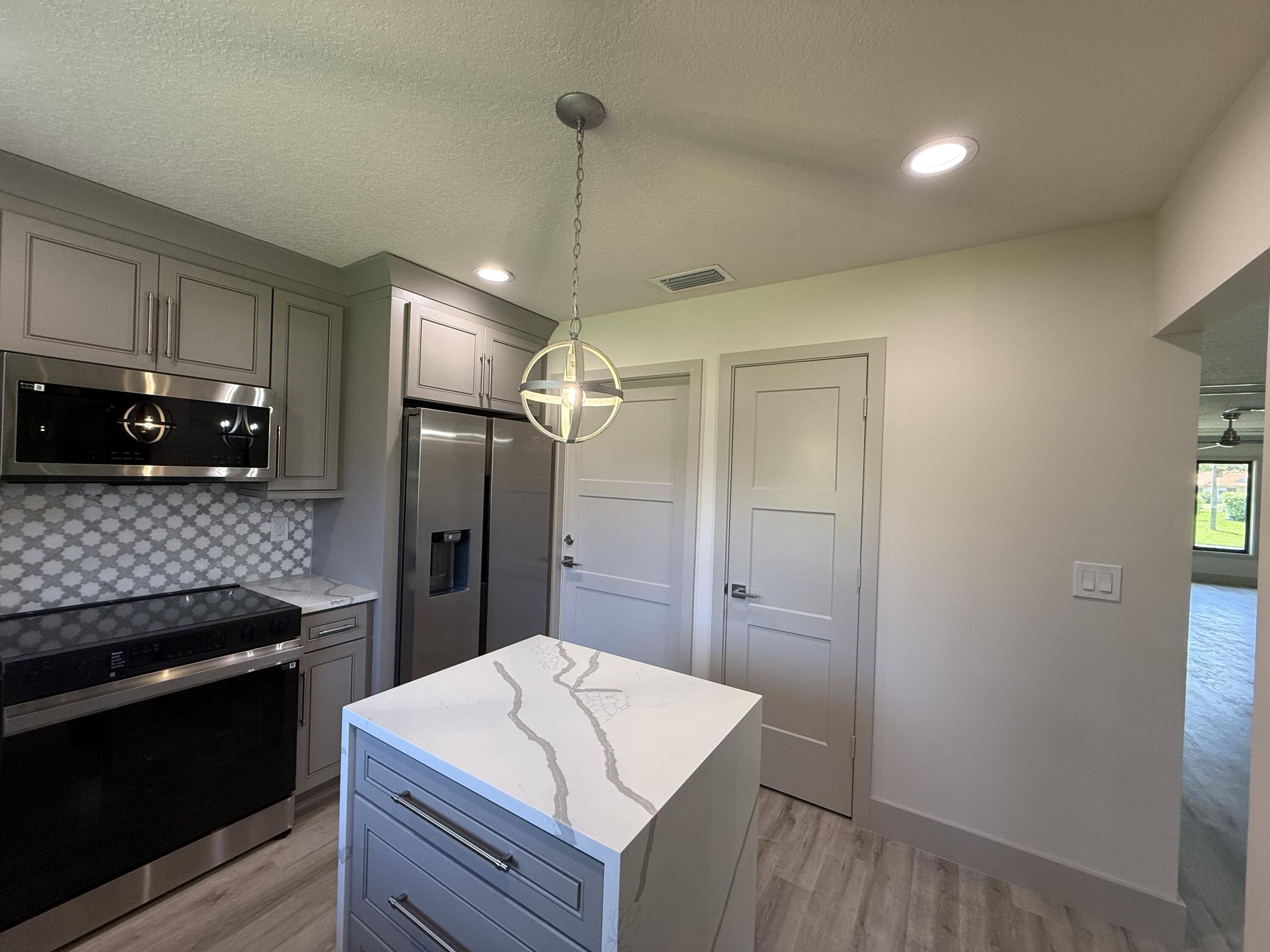 Boynton Beach, FL 33436,4380 Pear Tree CIR A