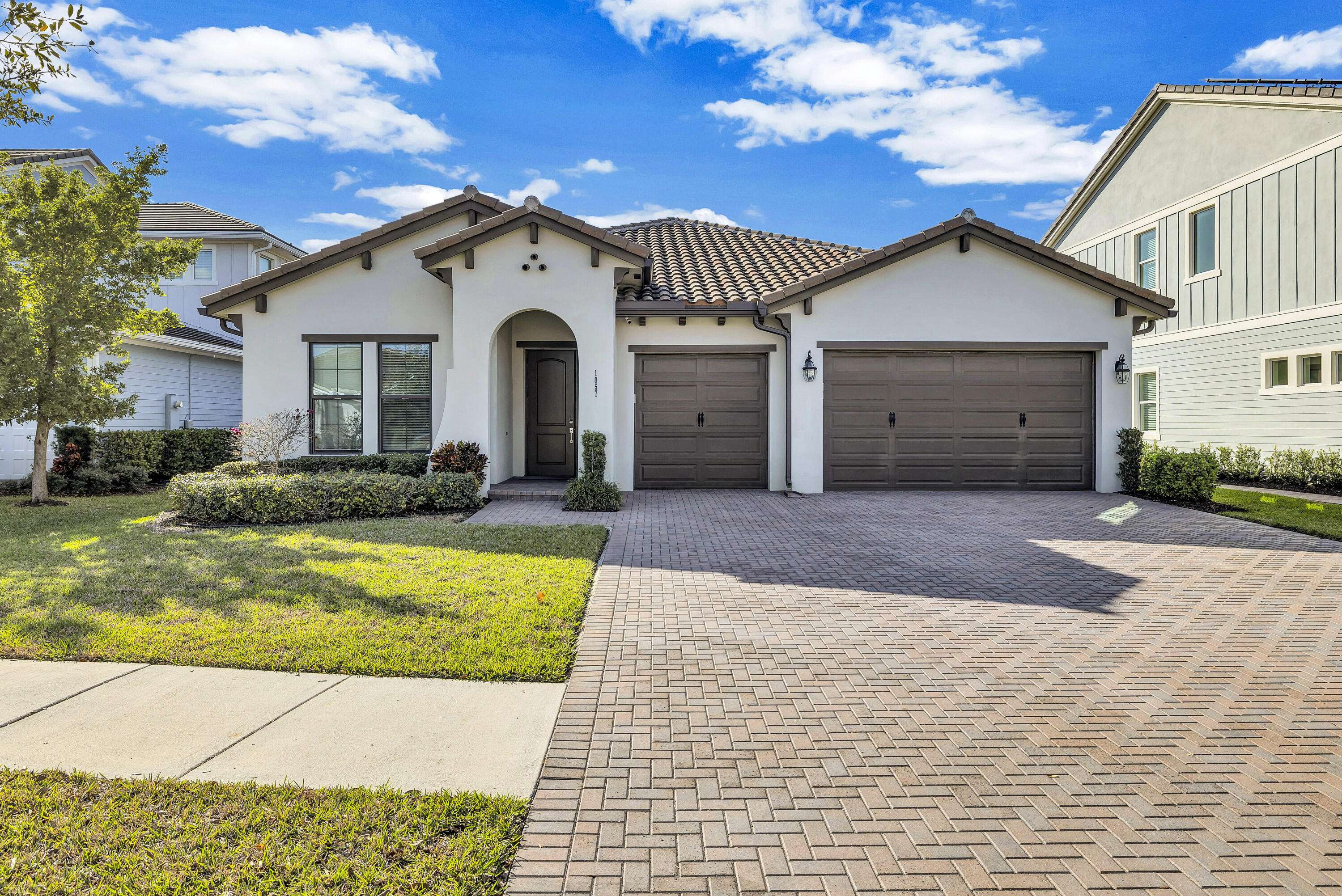 The Acreage, FL 33470,1057 Wandering Willow WAY