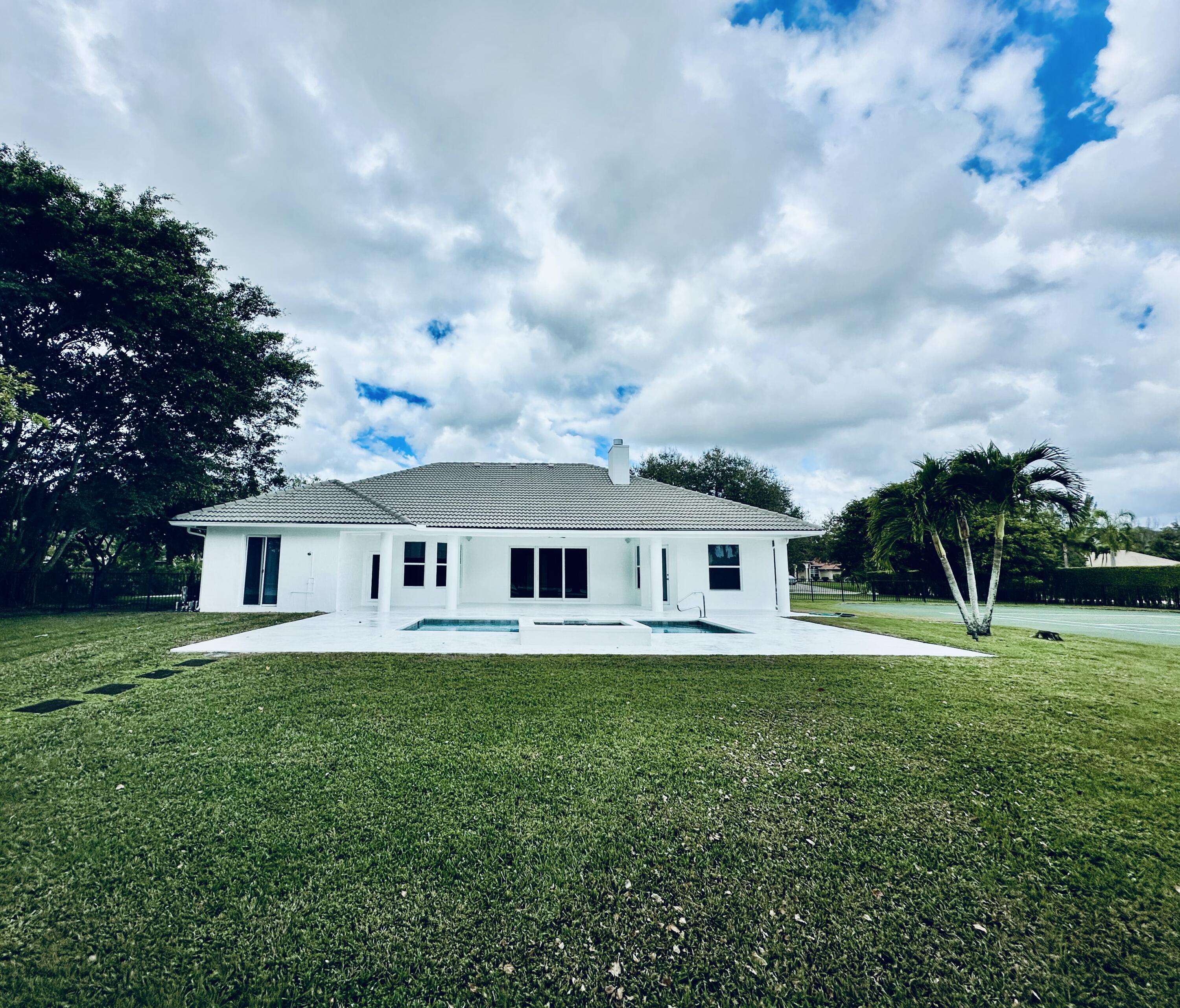 Lake Worth, FL 33449,5704 Lago Del Sol DR