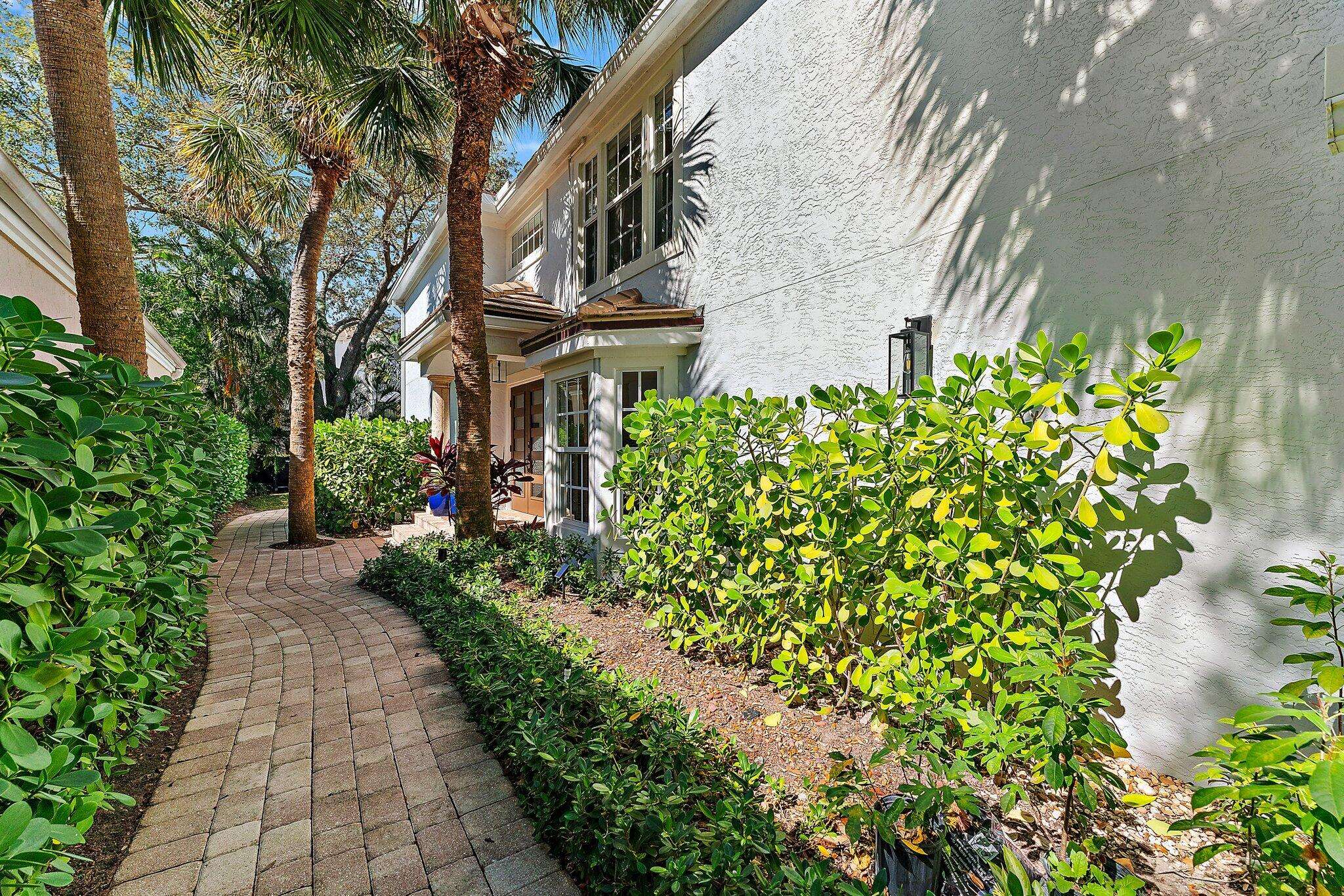 Juno Beach, FL 33408,25 Grand Bay CIR