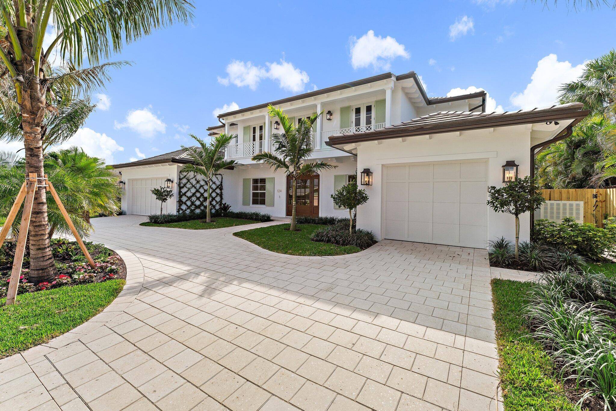 North Palm Beach, FL 33408,124 Easterly RD