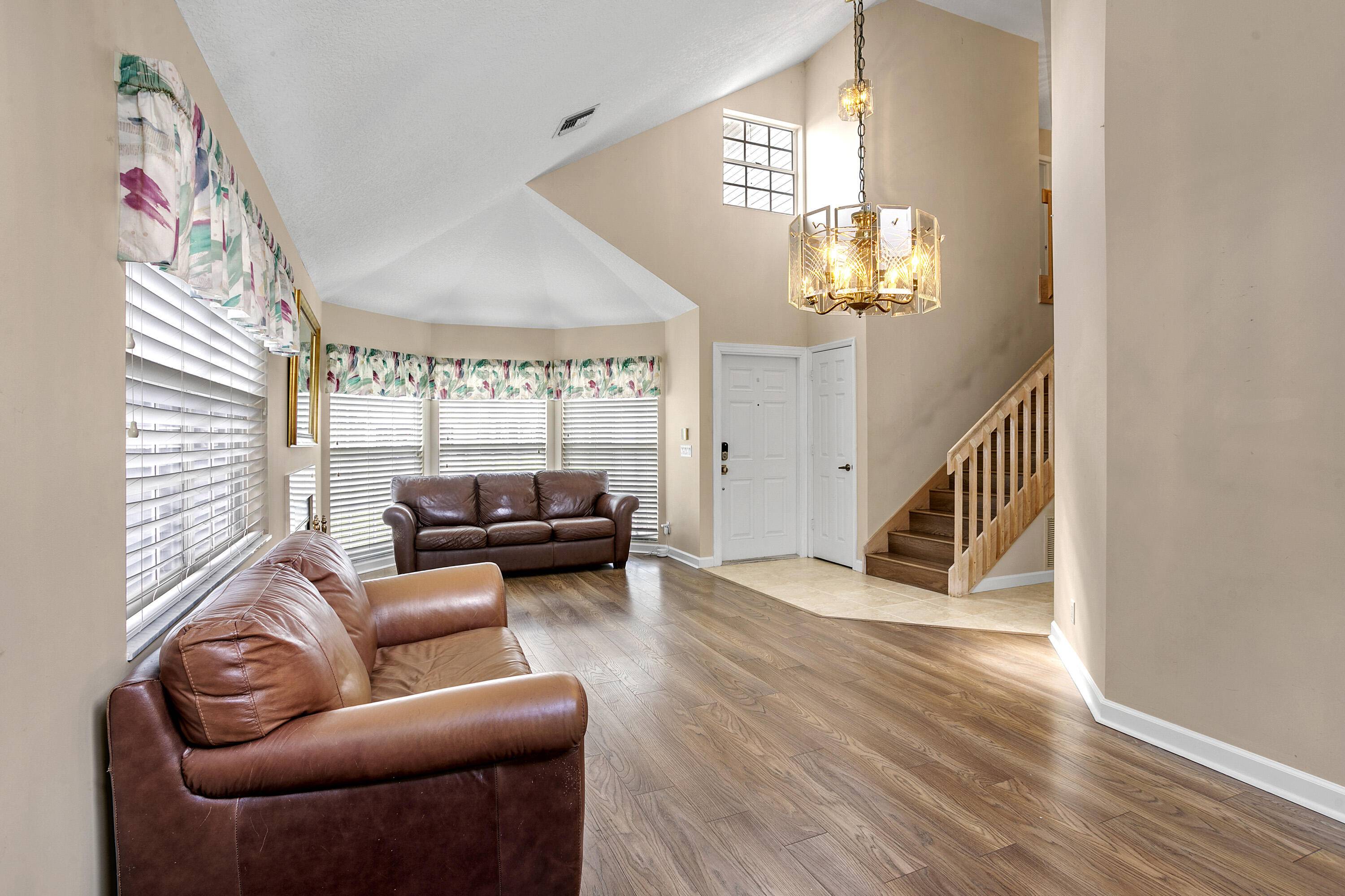 Jupiter, FL 33458,6467 Foster ST
