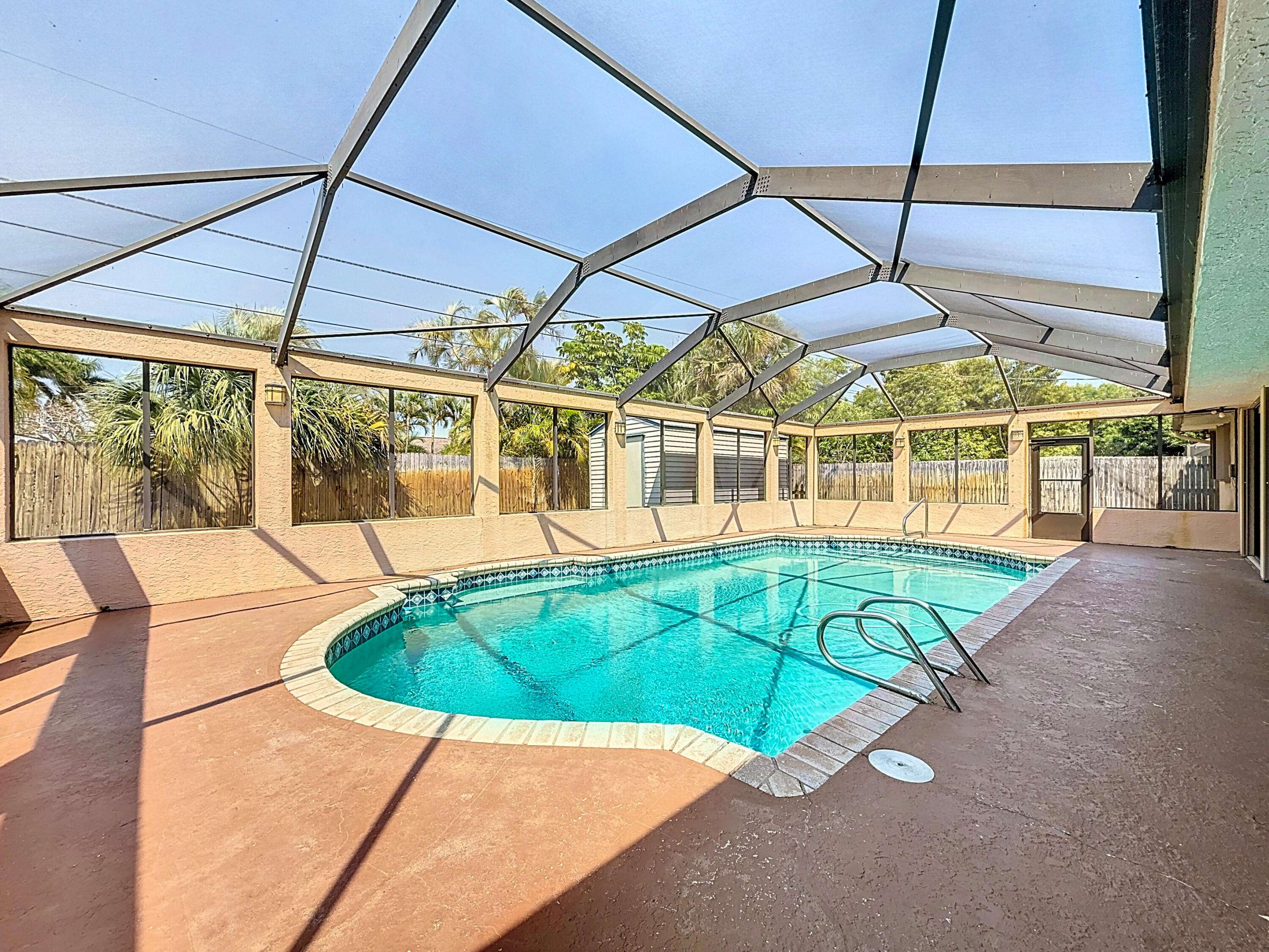 Port Saint Lucie, FL 34983,189 NE Caprona AVE