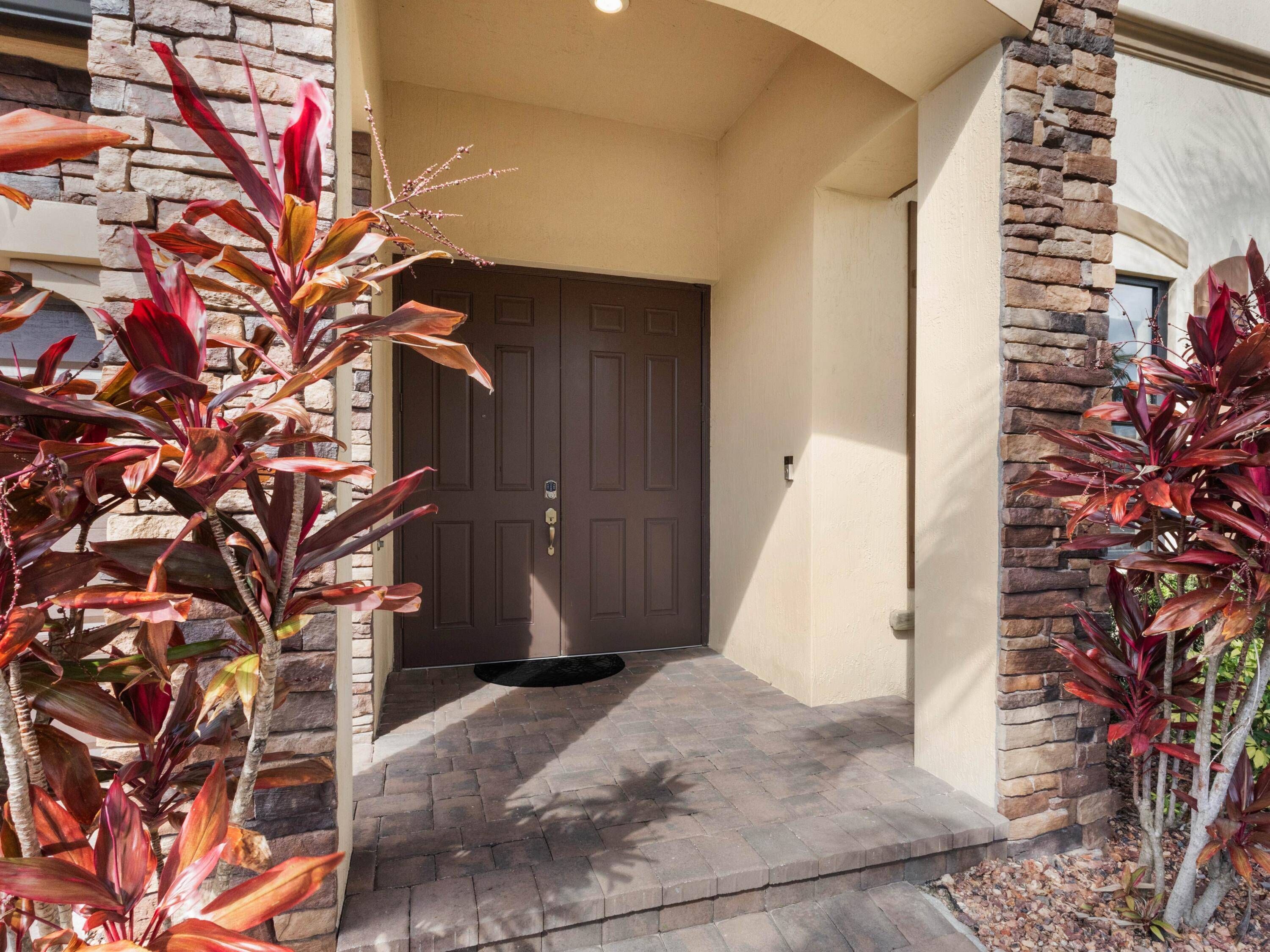 Lake Worth, FL 33467,8873 Sea Chase DR
