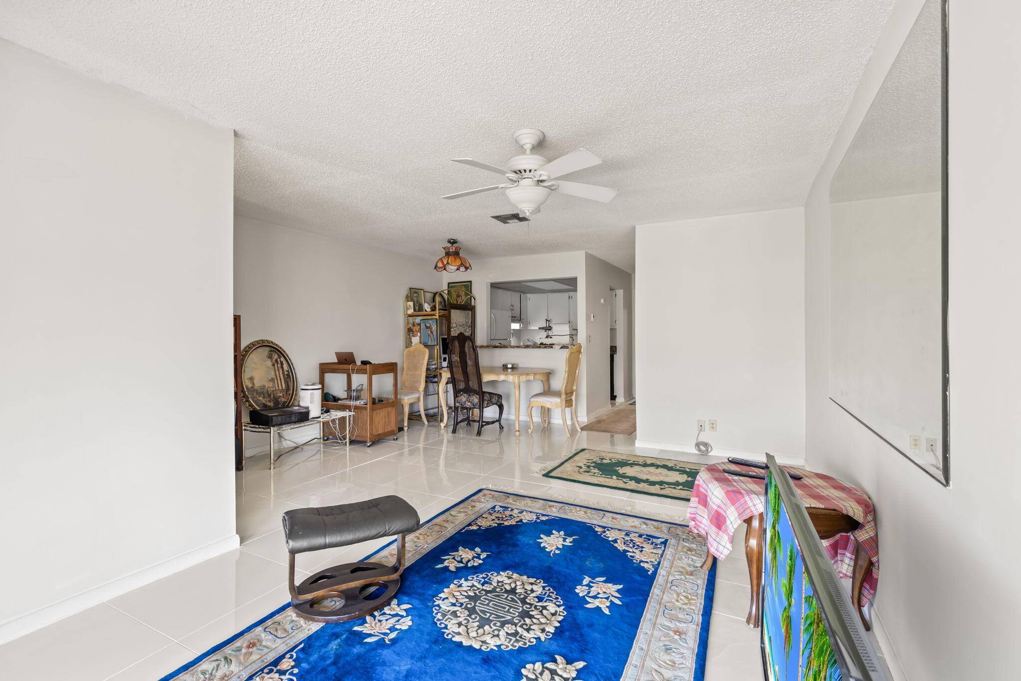 Fort Pierce, FL 34950,122 Lakes End DR C