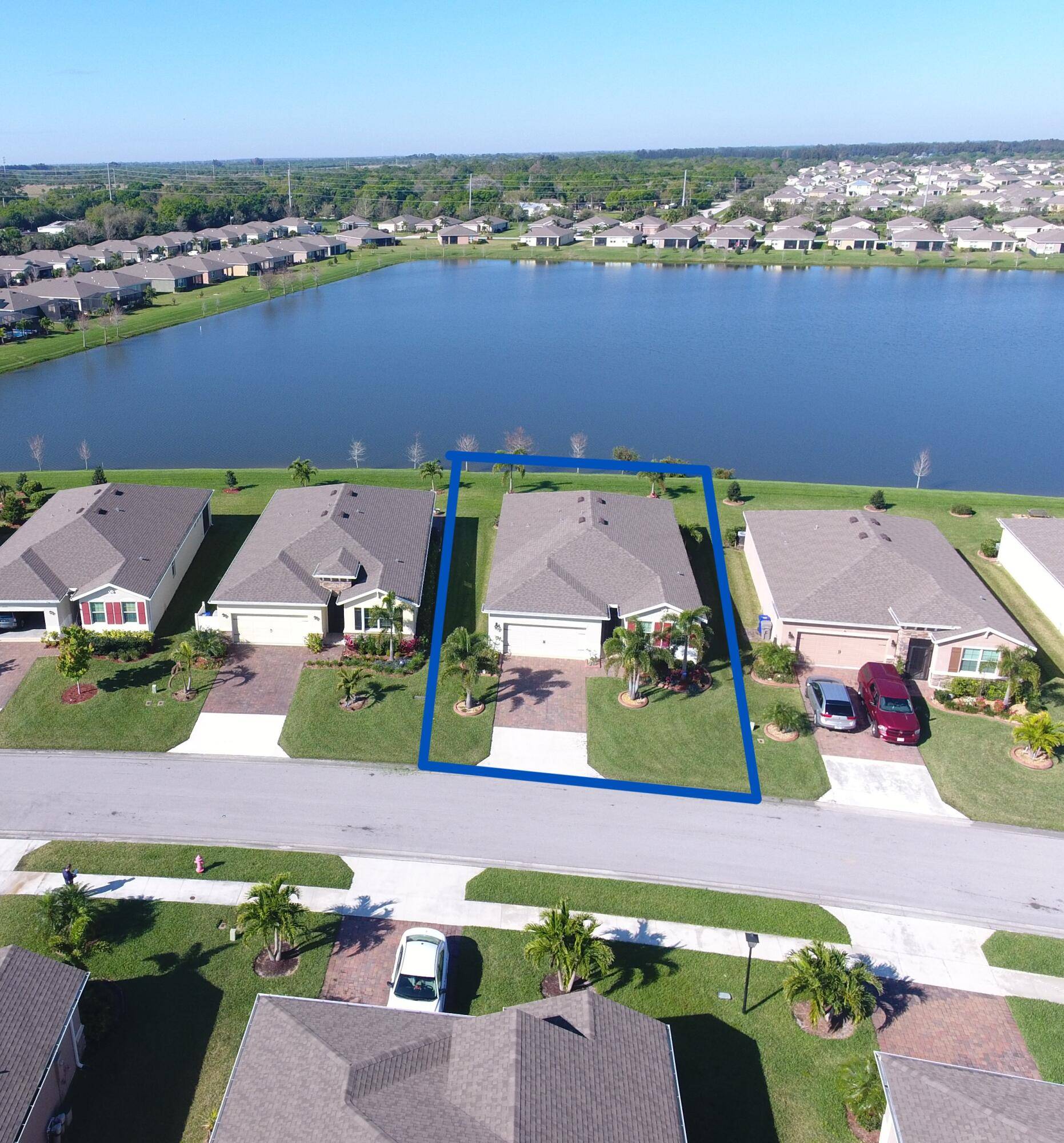 Vero Beach, FL 32962,2215 SW Hawk River DR