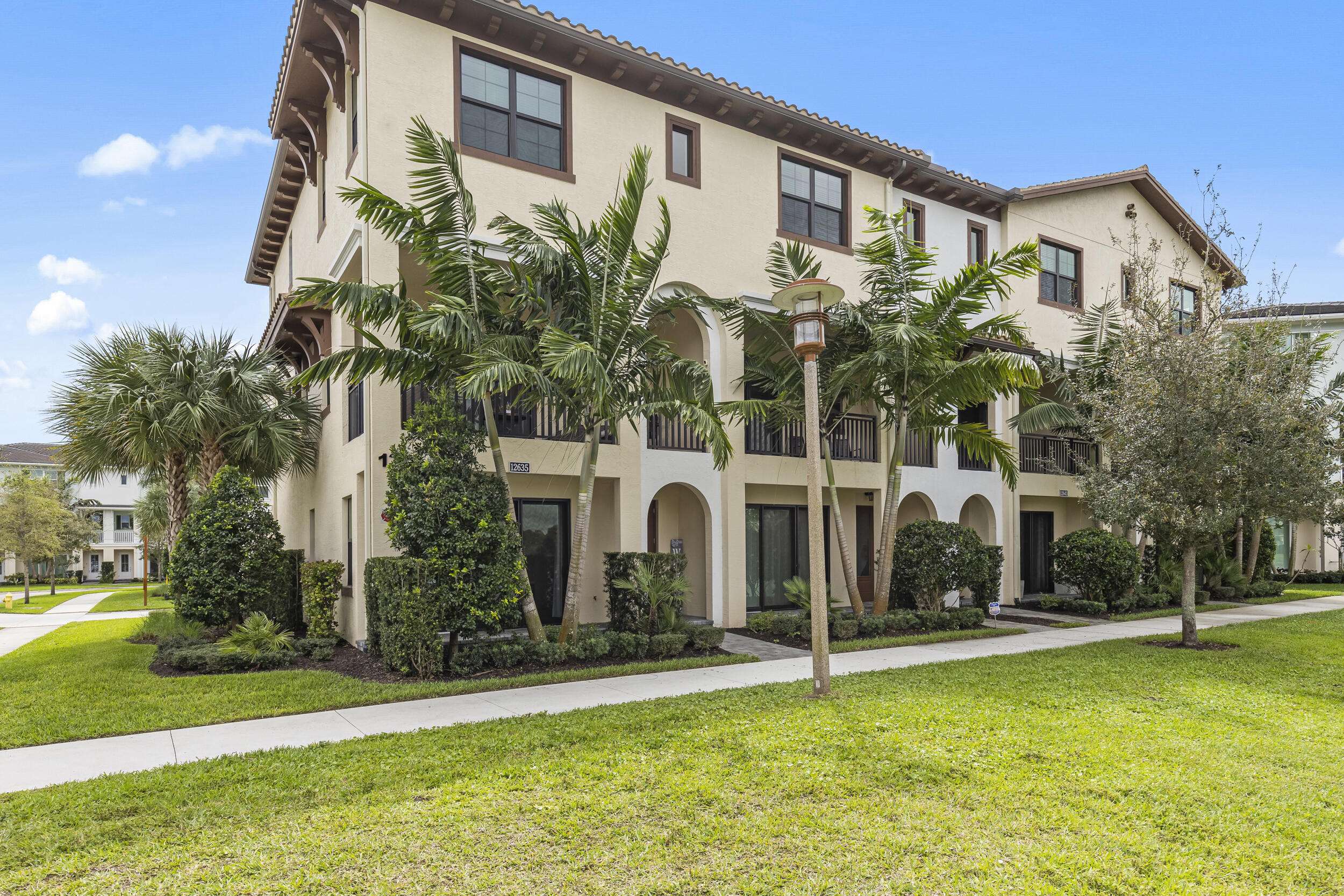 Palm Beach Gardens, FL 33418,12635 Machiavelli WAY