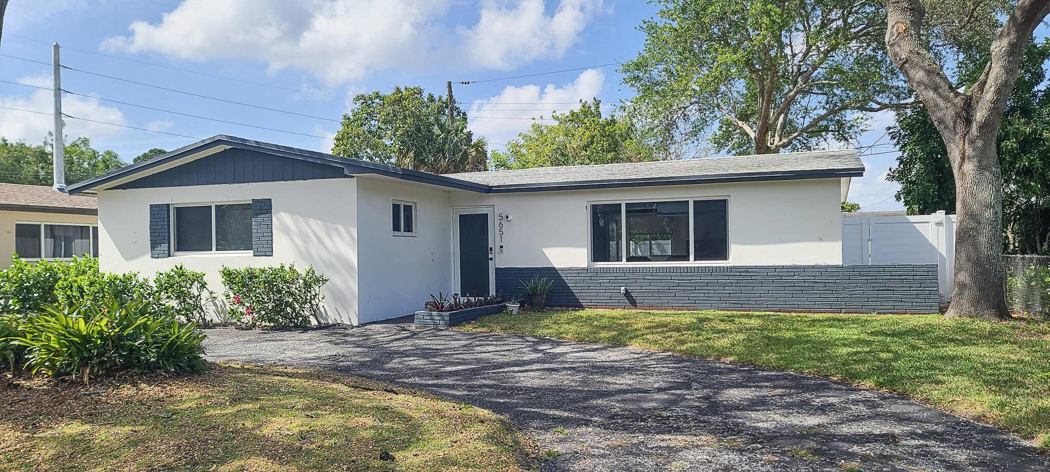 West Palm Beach, FL 33407,5651 Rae AVE