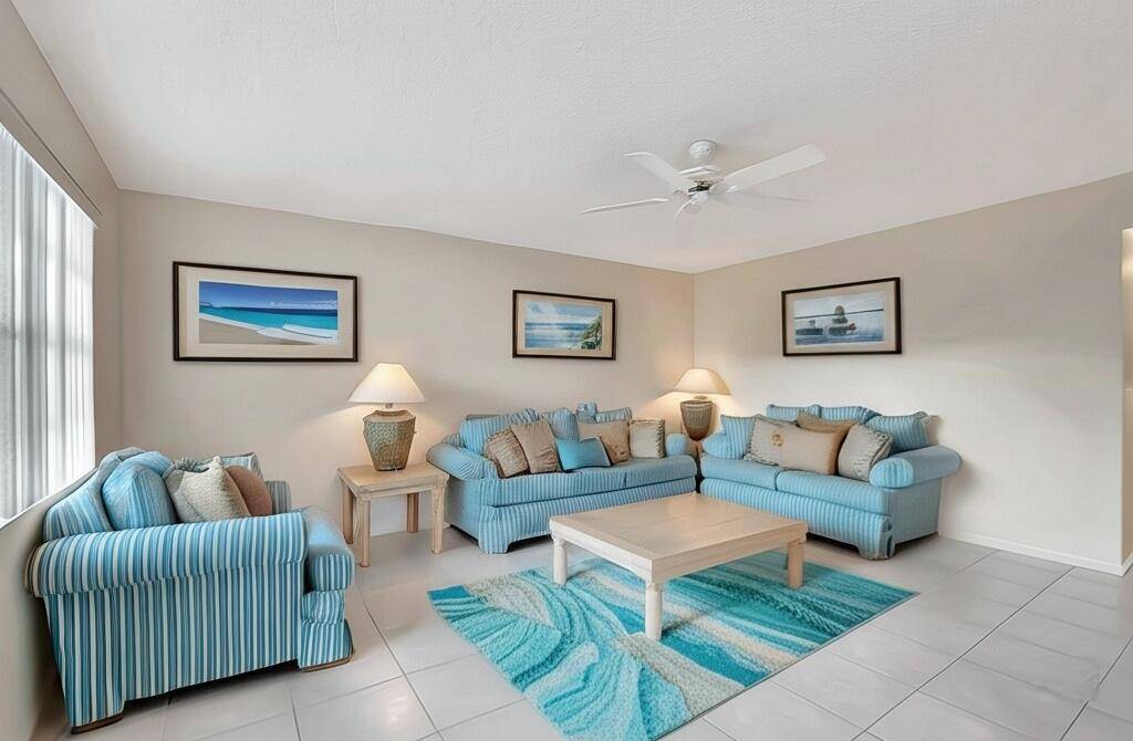 Delray Beach, FL 33484,950 Flanders T