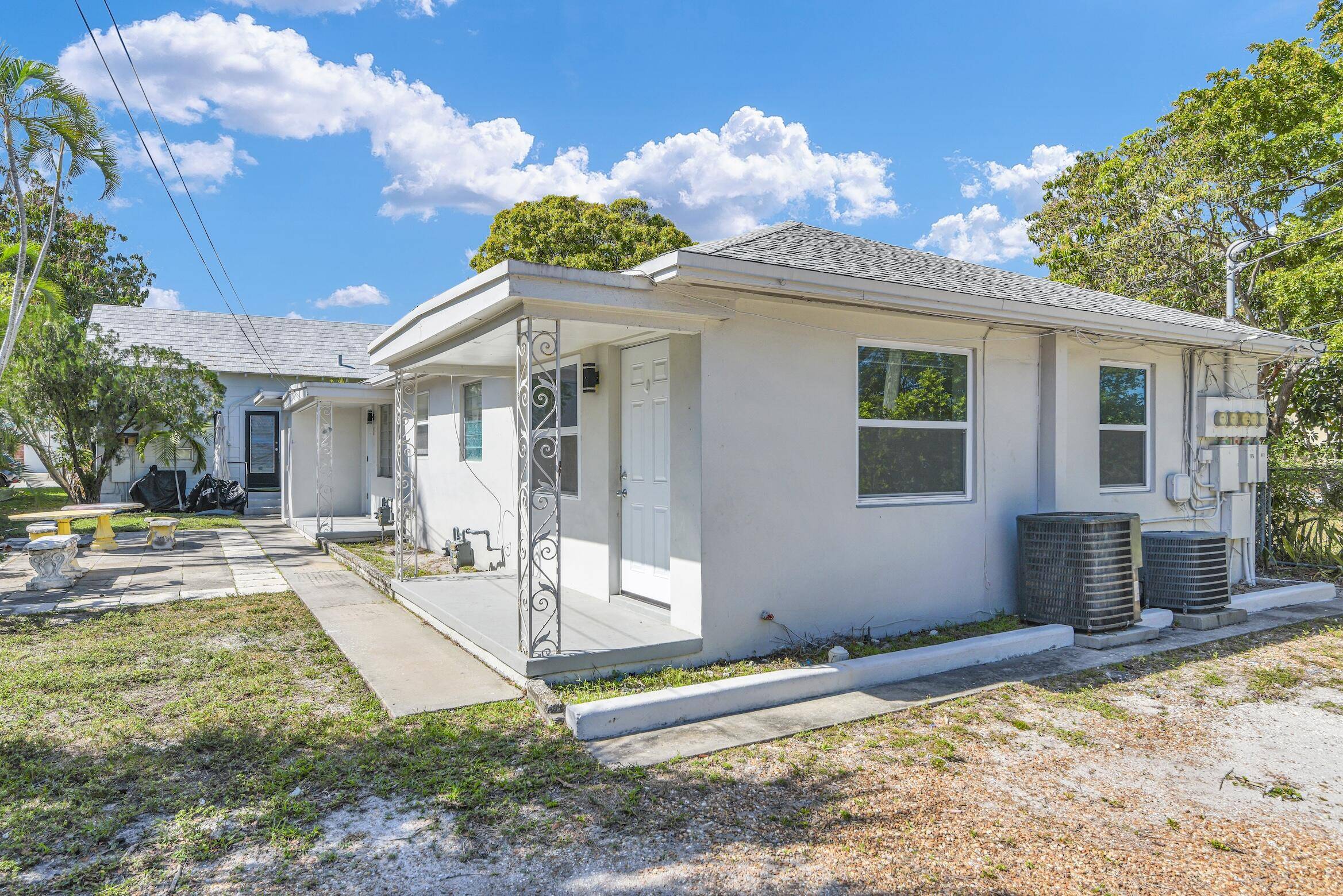 Lake Worth Beach, FL 33460,726 N L ST 4