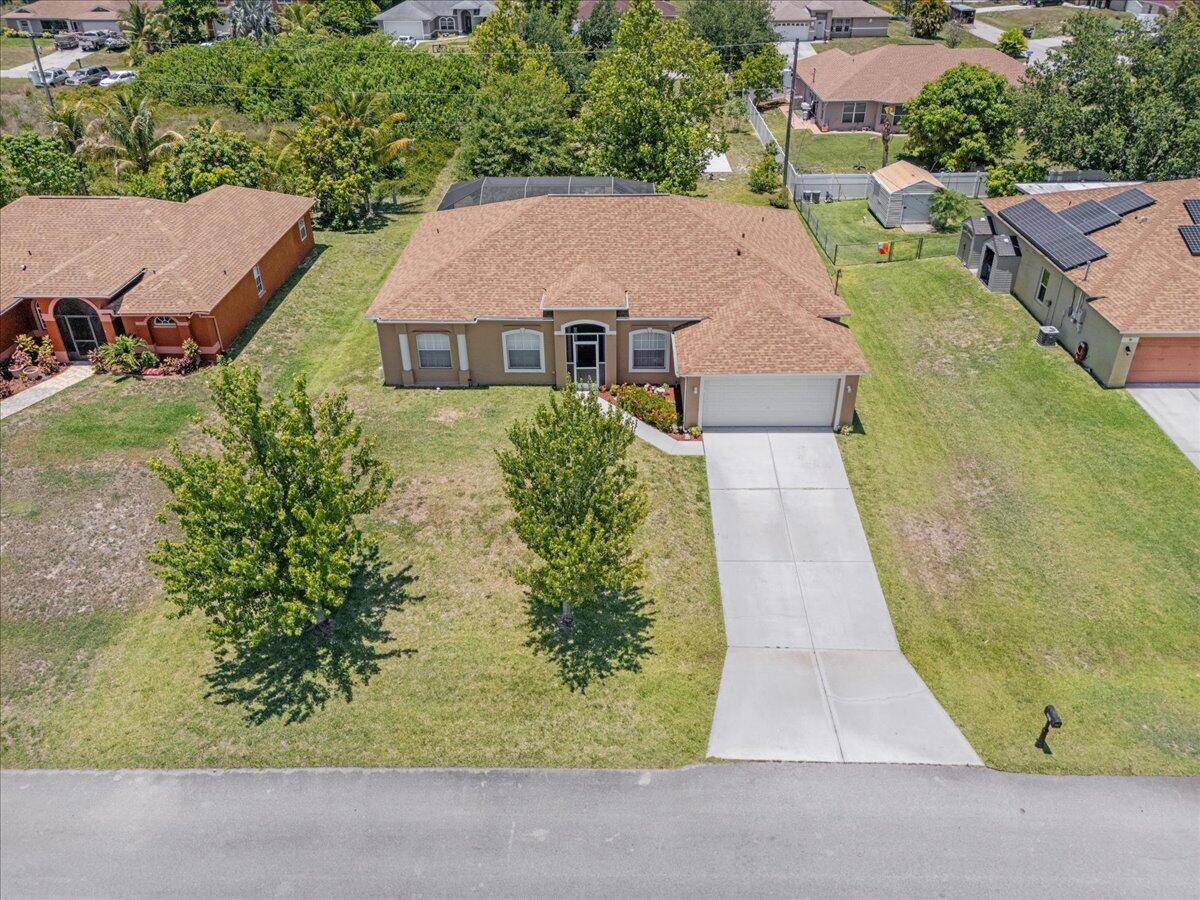 Lehigh Acres, FL 33972