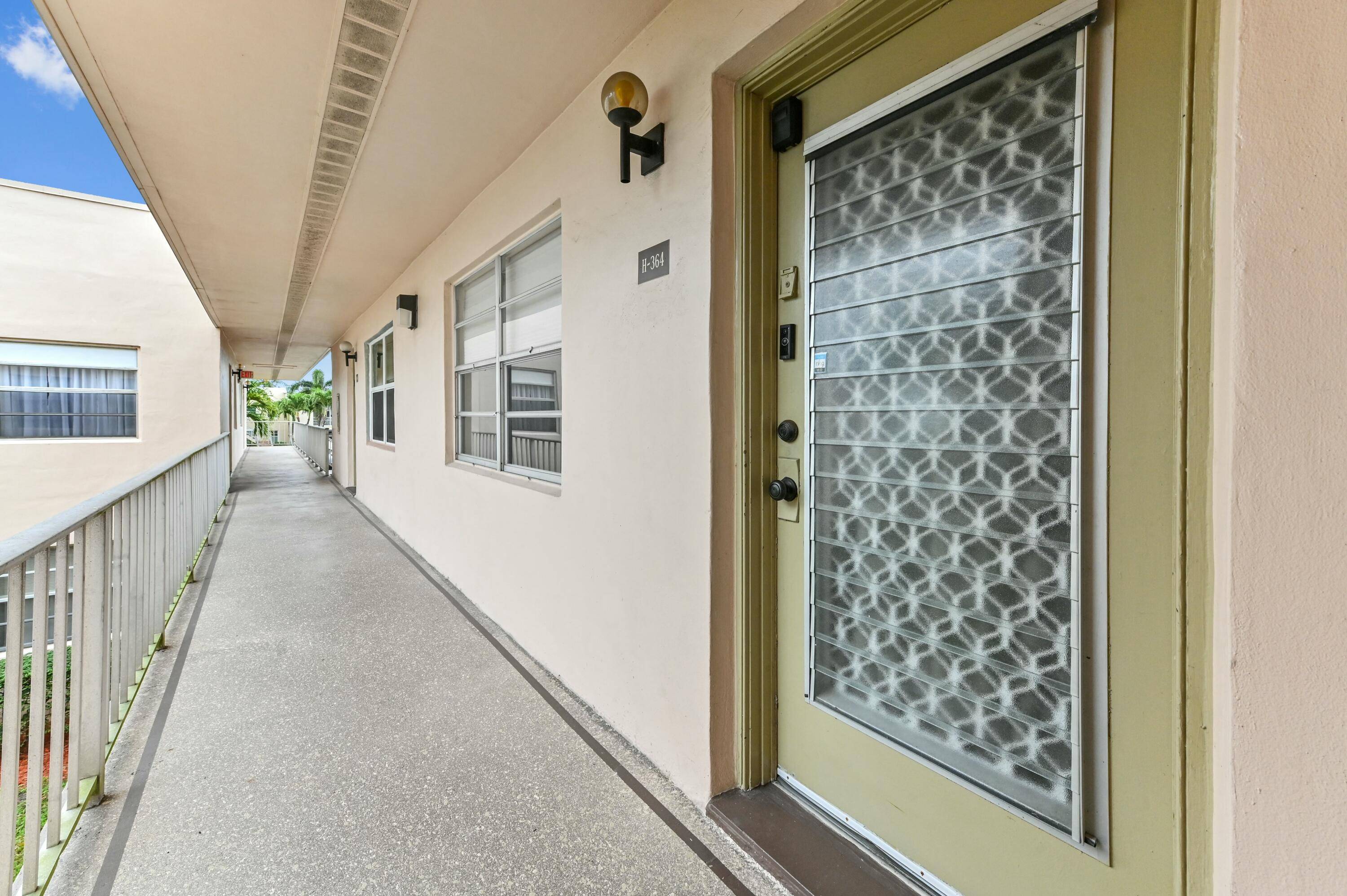 Delray Beach, FL 33484,364 Capri H