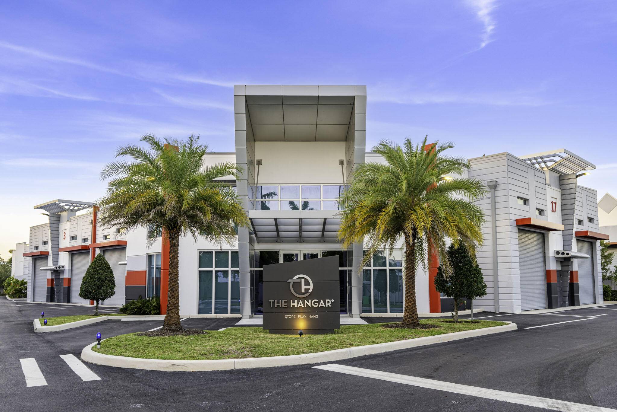 Riviera Beach, FL 33407,7210 Haverhill Business Pkwy 8