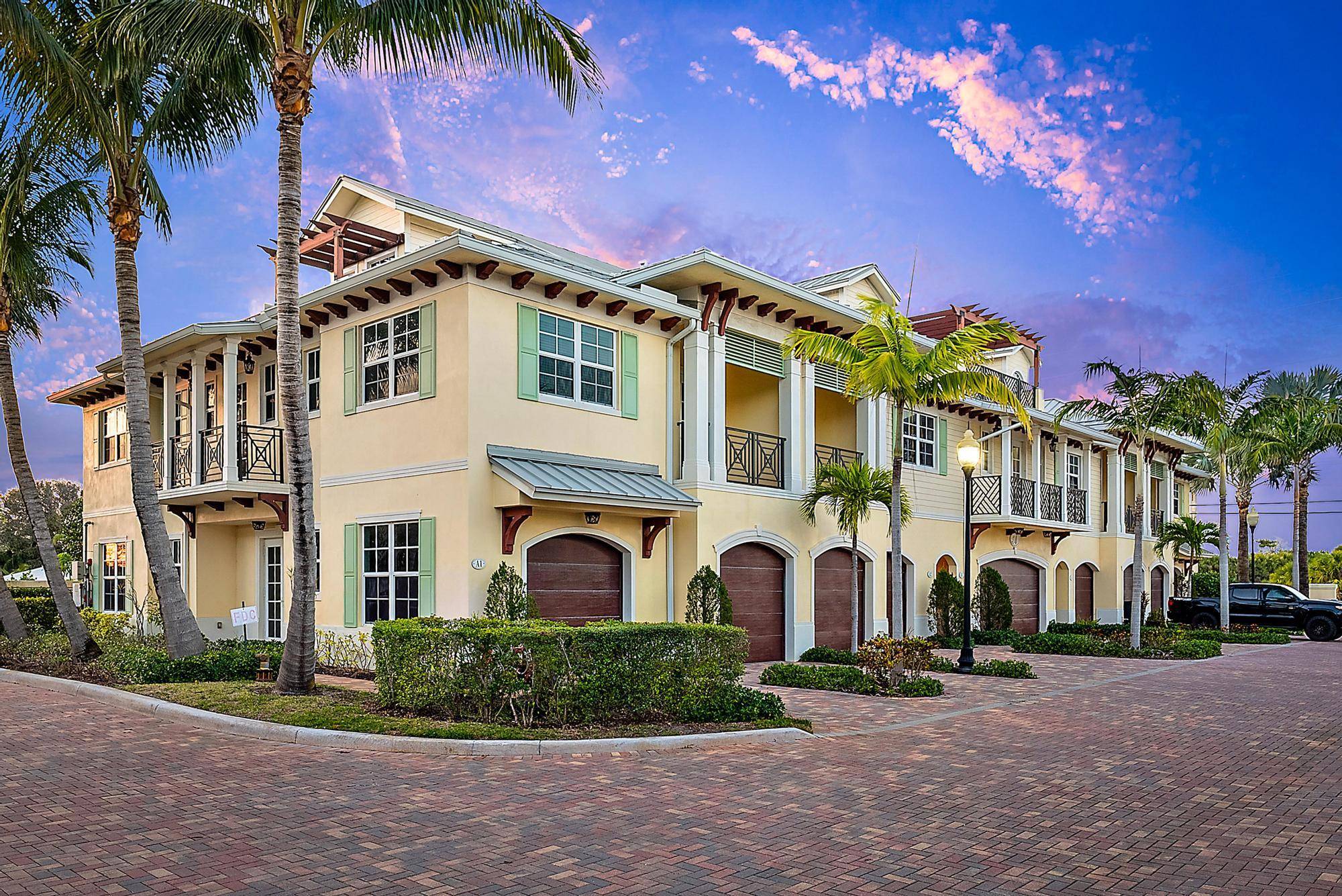Tequesta, FL 33469,3770 County Line RD C4
