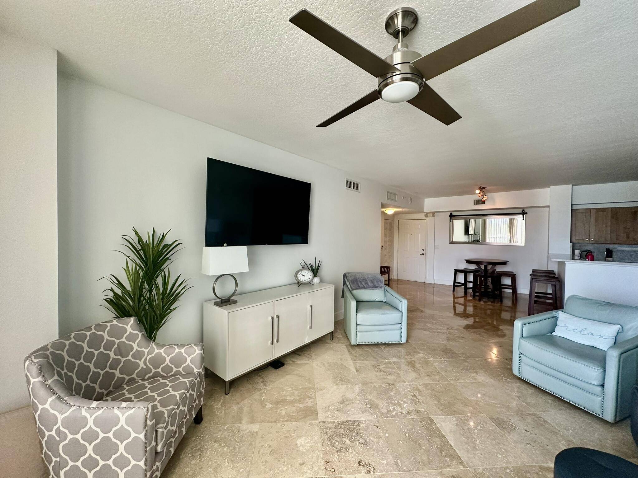 Boynton Beach, FL 33435,100 NE 6th ST 301