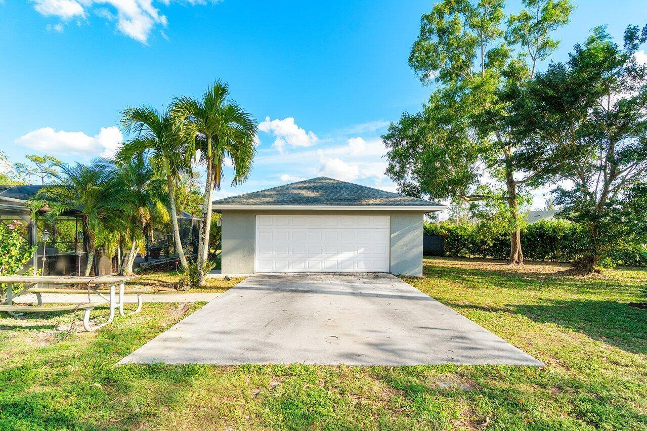 Loxahatchee, FL 33470,16434 E Lancashire DR