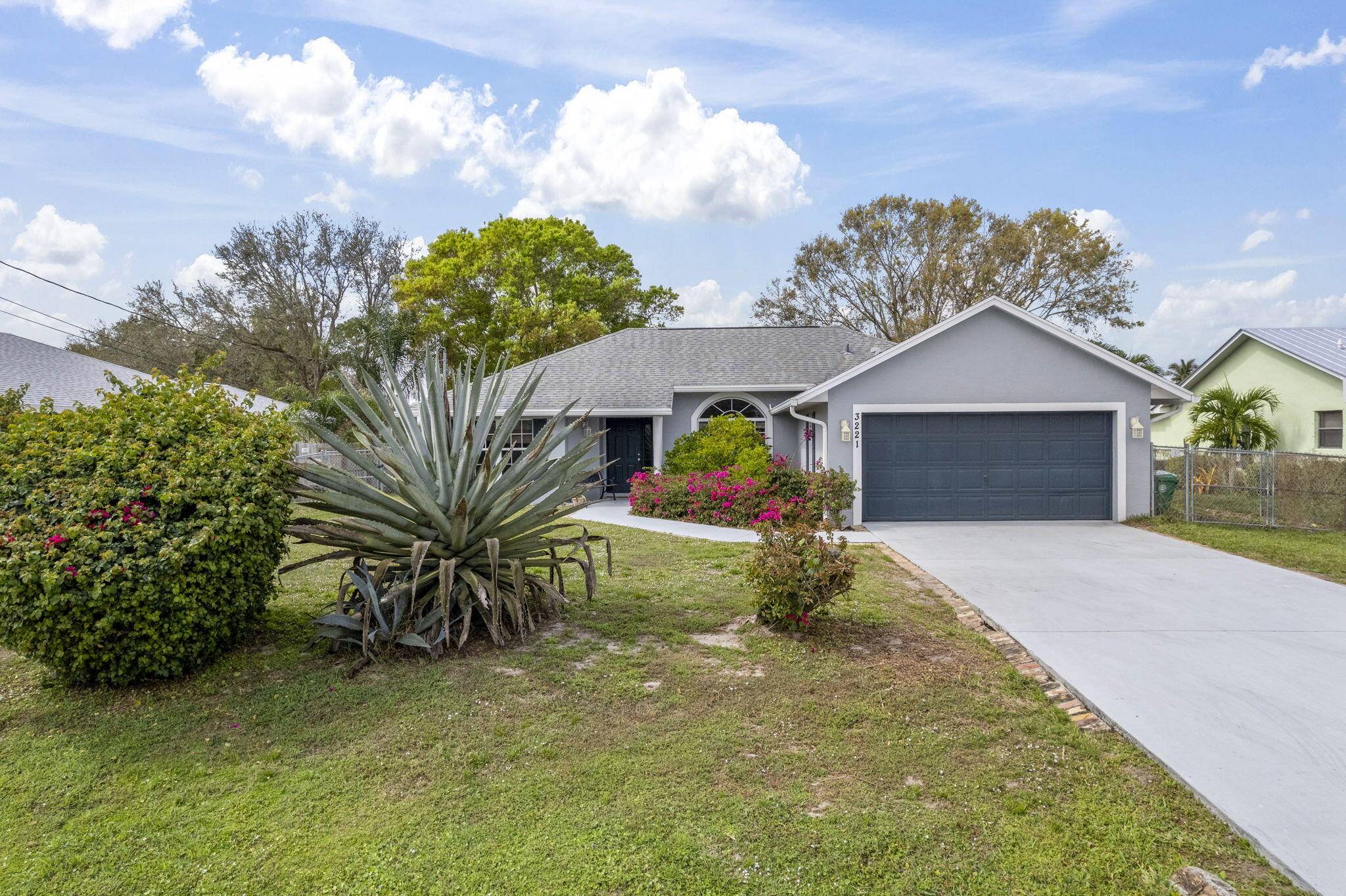 Port Saint Lucie, FL 34984,3221 SE Pinto ST